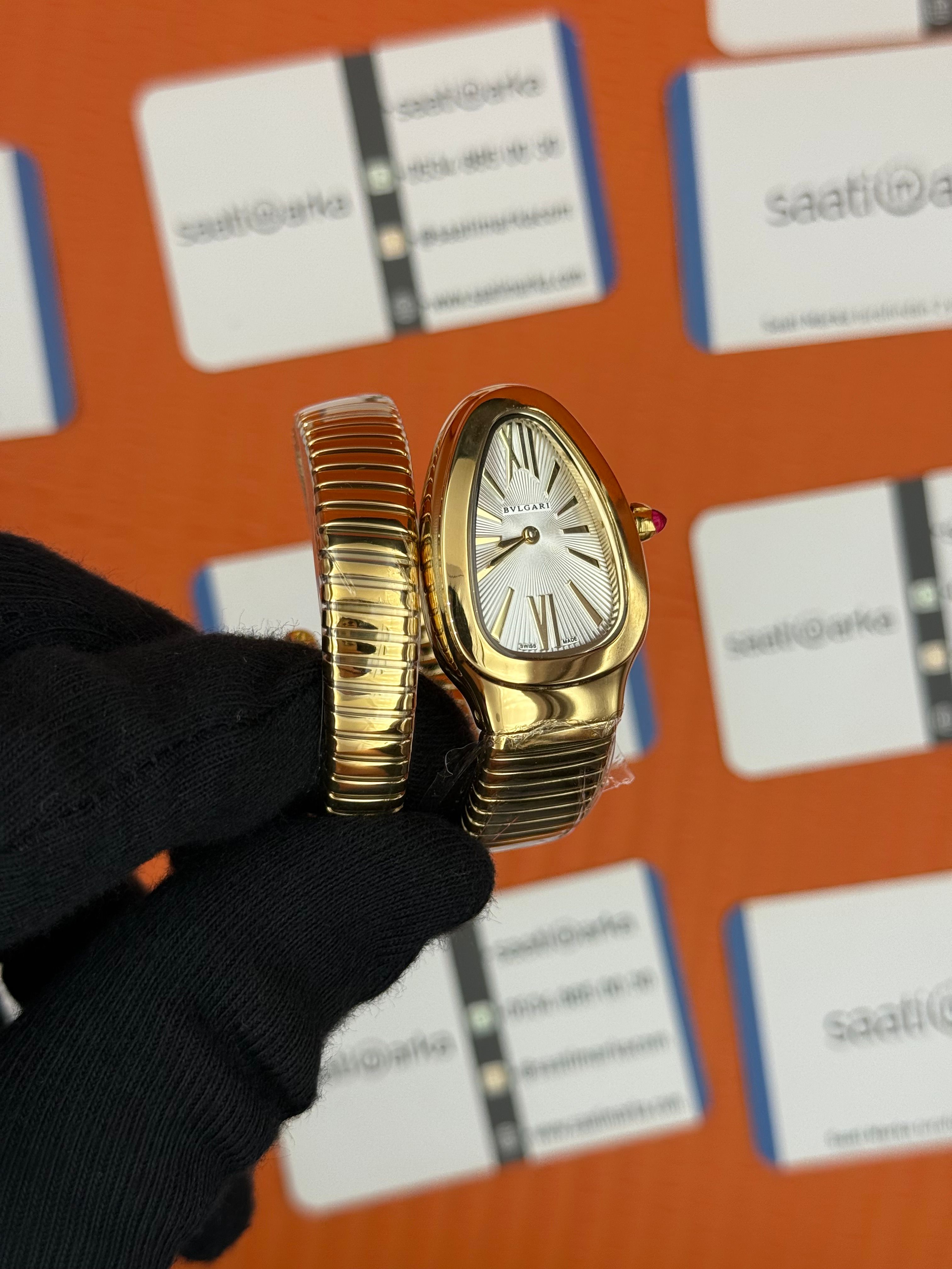 BVLGARİ serpenti tek sarma gold kordon beyaz kadran kadın kol saati