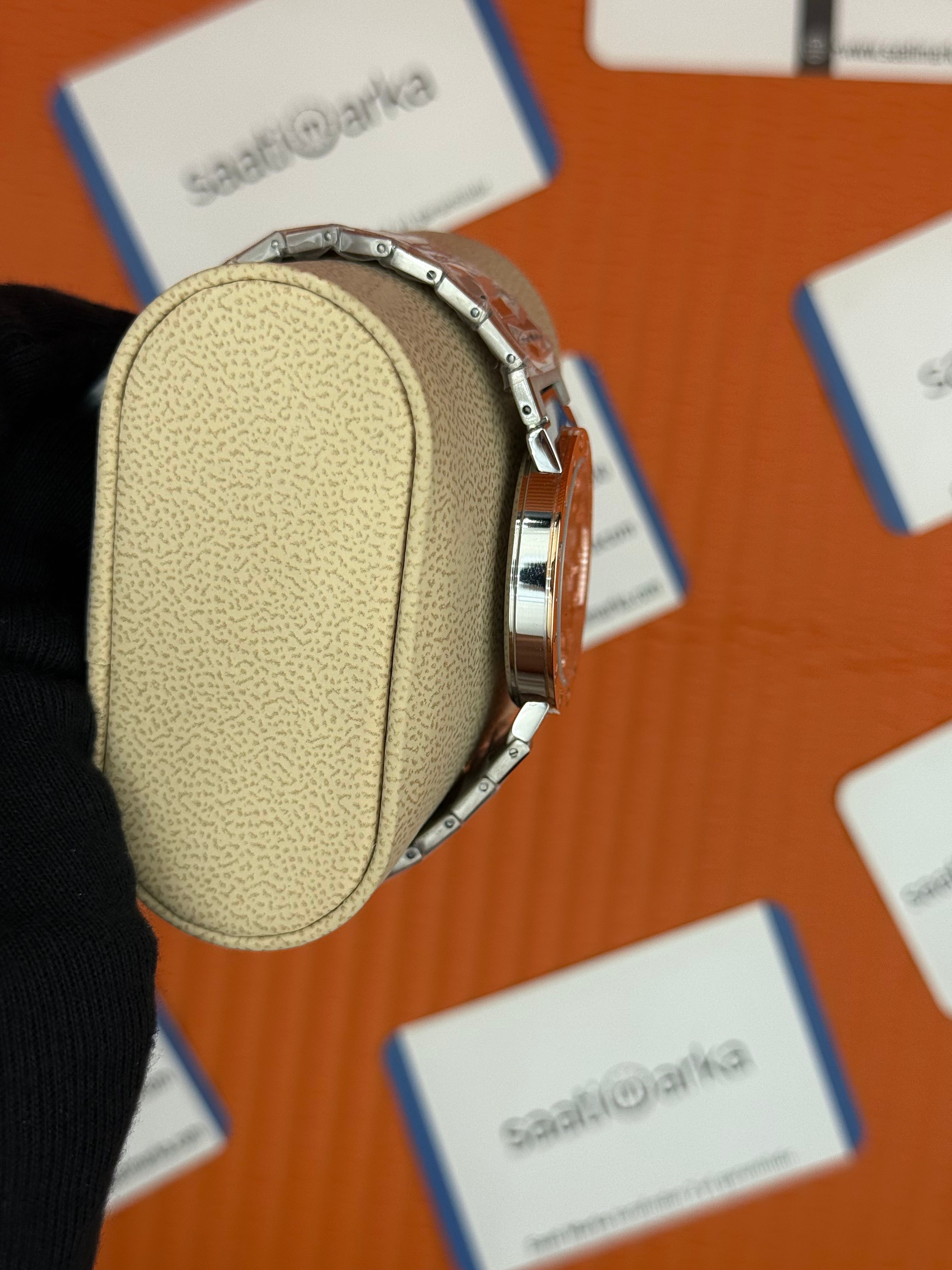 BVLGARI siyah kadran rose bezel silver kasa kordon kadın kol saati