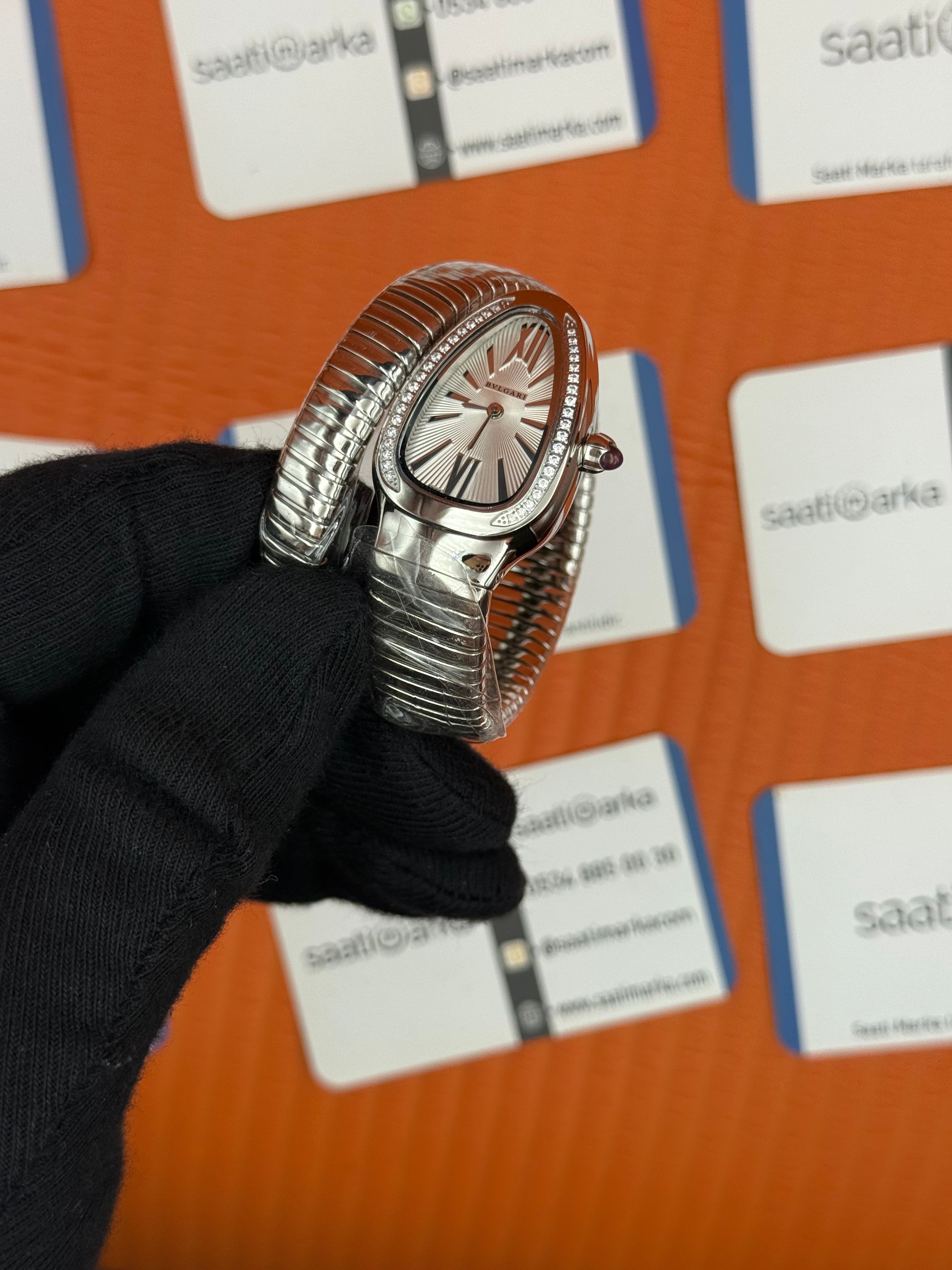 BVLGARİ serpenti tek sarma silver kordon taşlı bezel beyaz kadran kadın kol saati