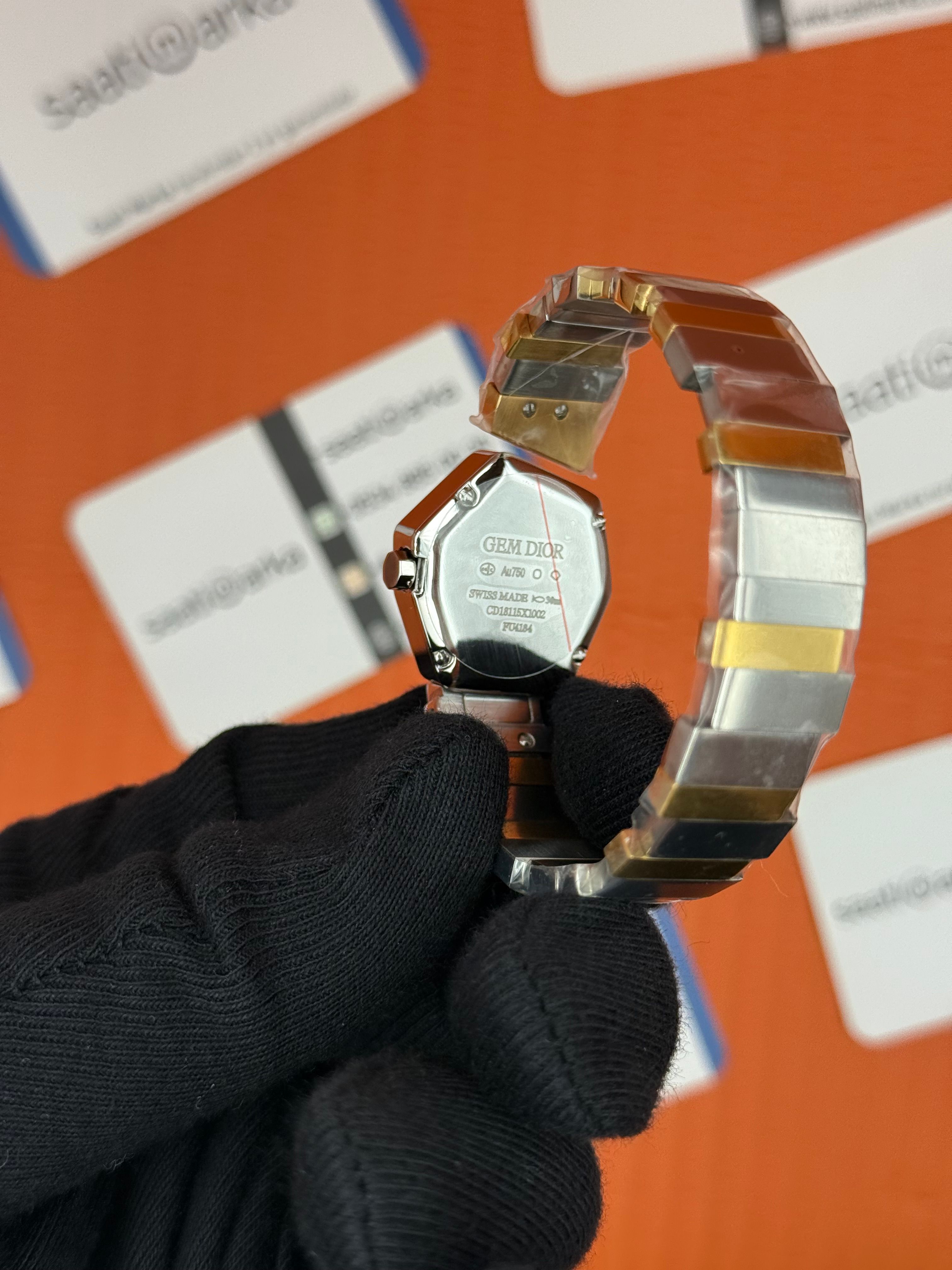DİOR taşlı bezel mavi kadran gold silver kordon kadın kol saati