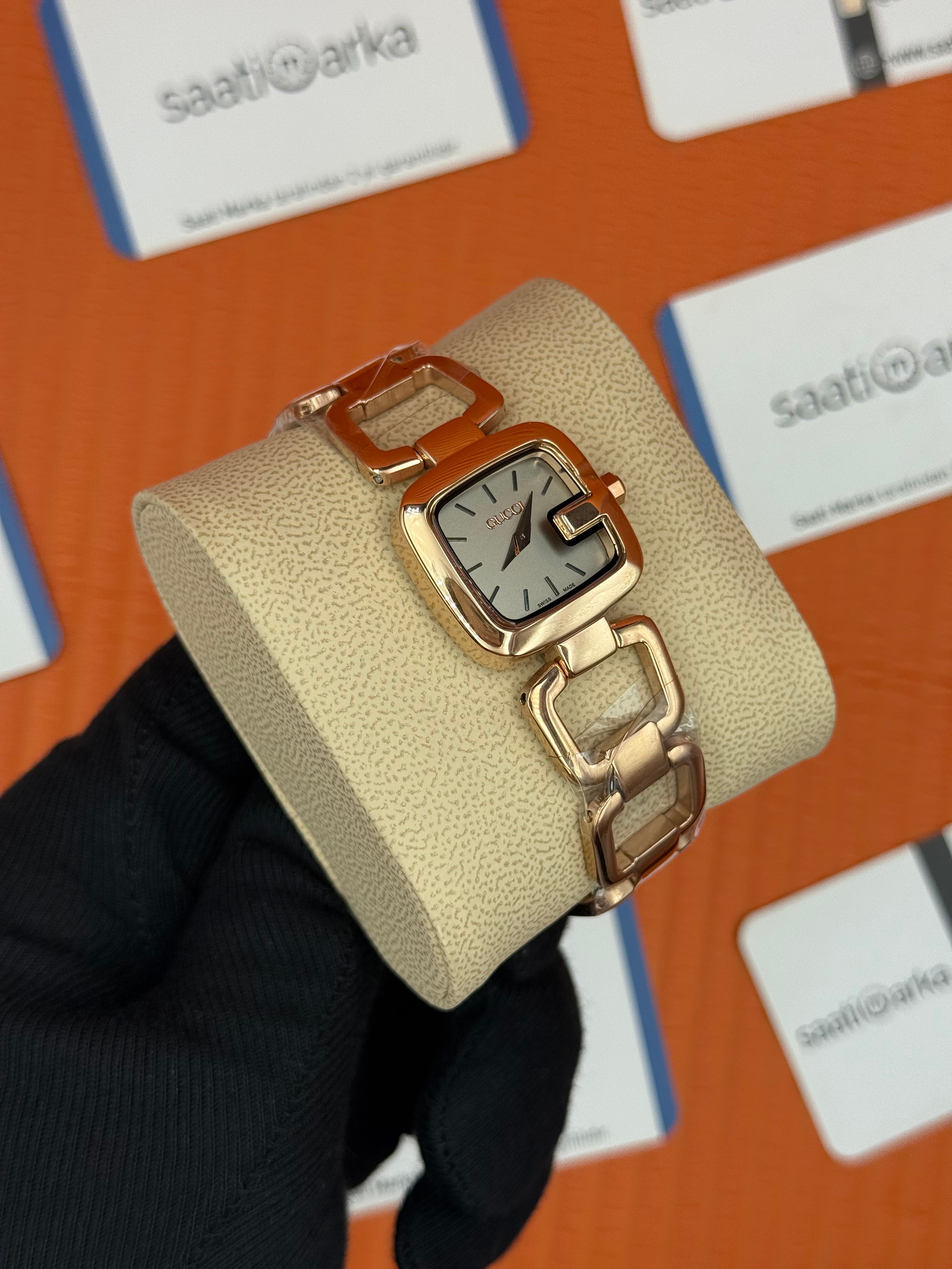 GUCCI YA125511 rose kasa kordon gri kadran