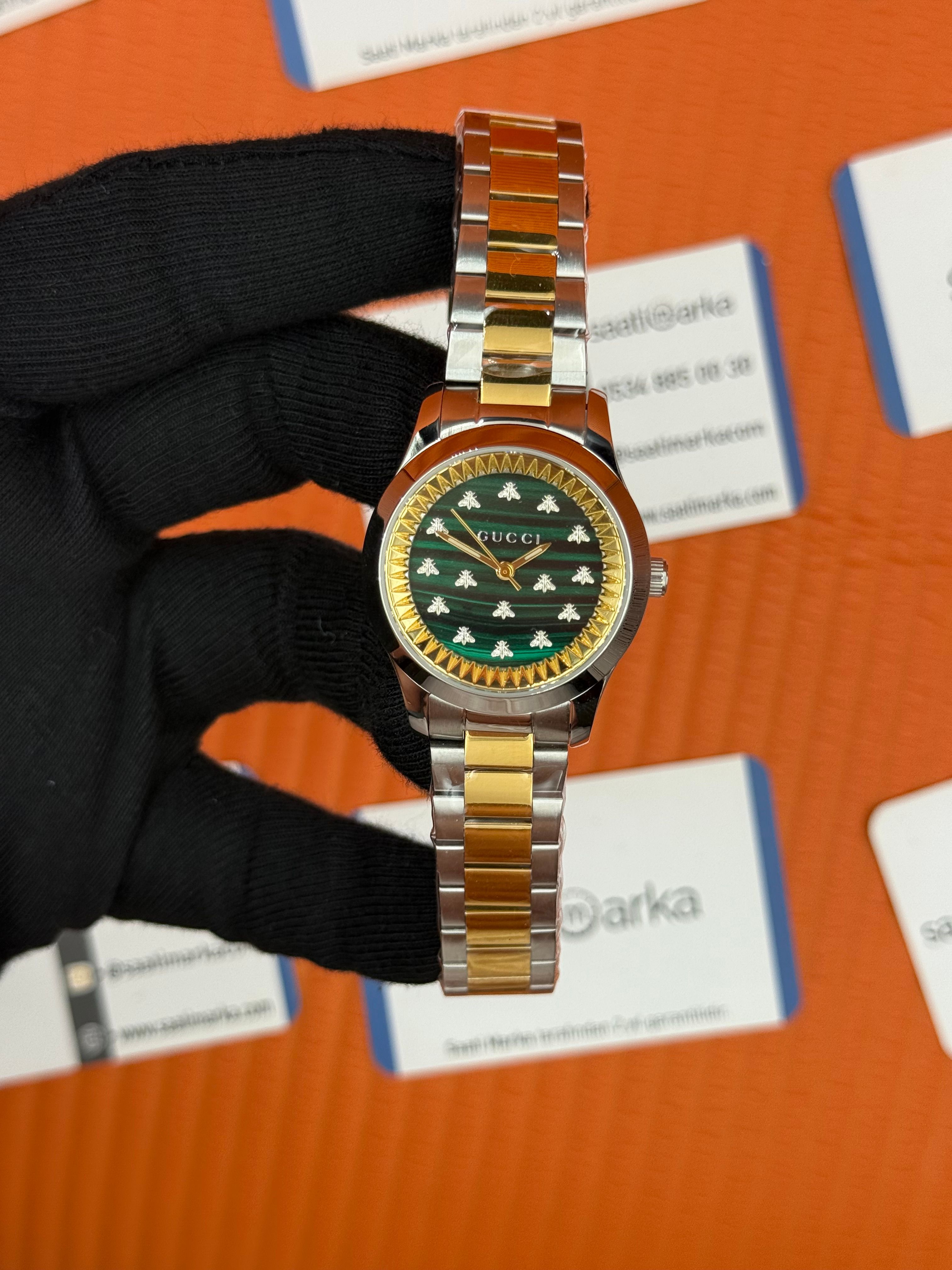 GUCCI yeşil kadran gold silver kasa-kordon kadın kol saati