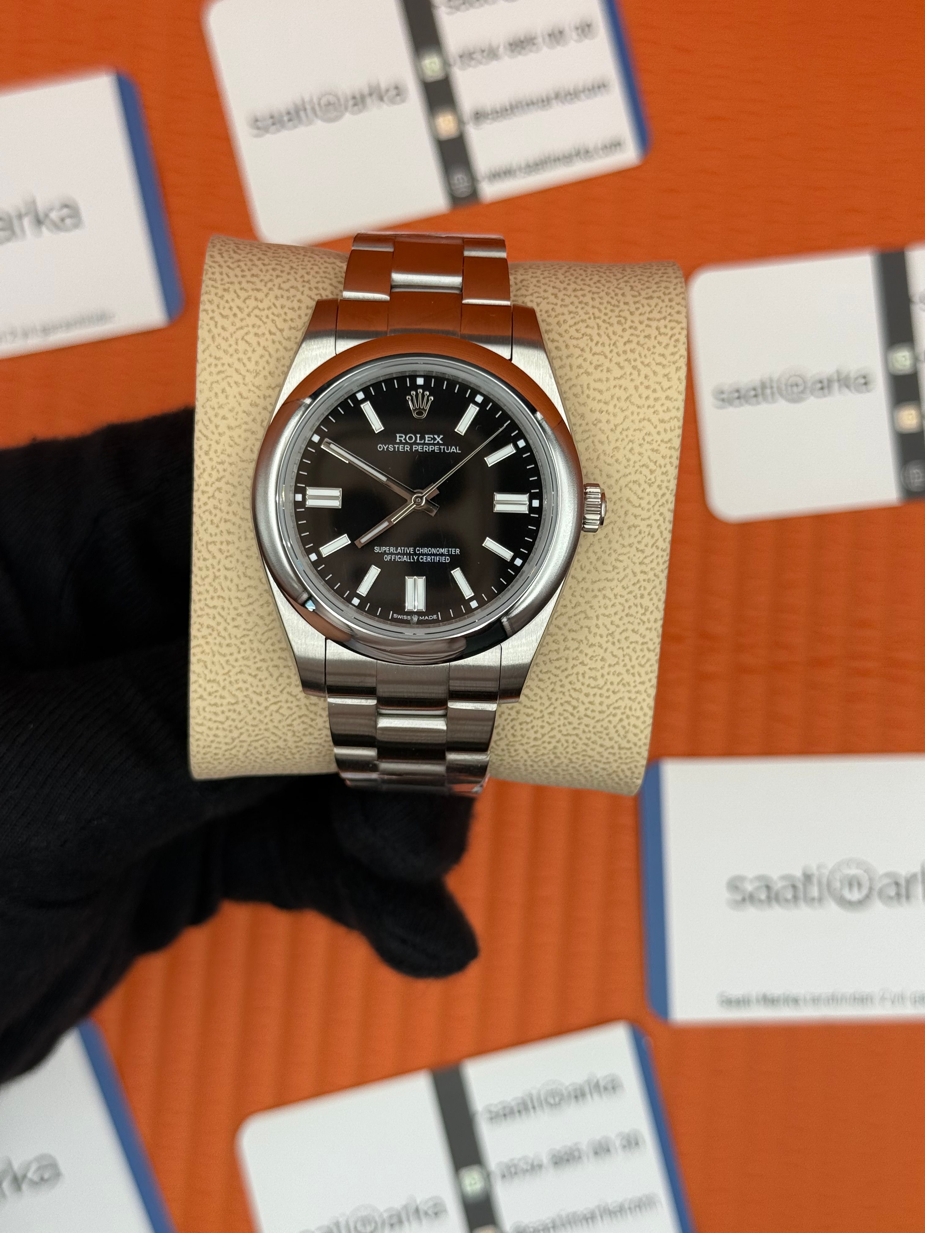 ROLEX OYSTER Perpetual black dial silver kasa-kordon
