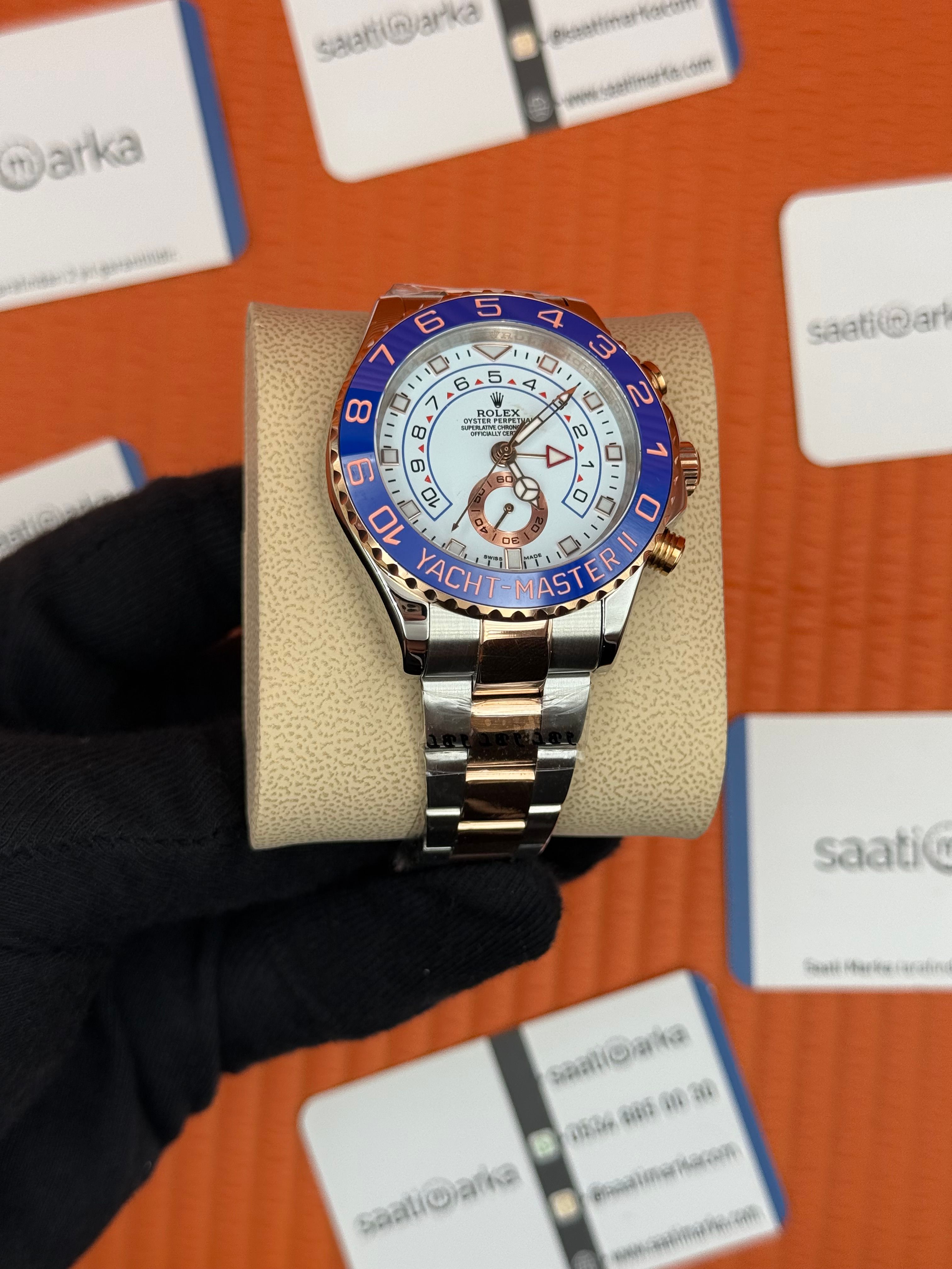 ROLEX Yacht Master oyster white dial blue bezel rose silver kasa-kordon
