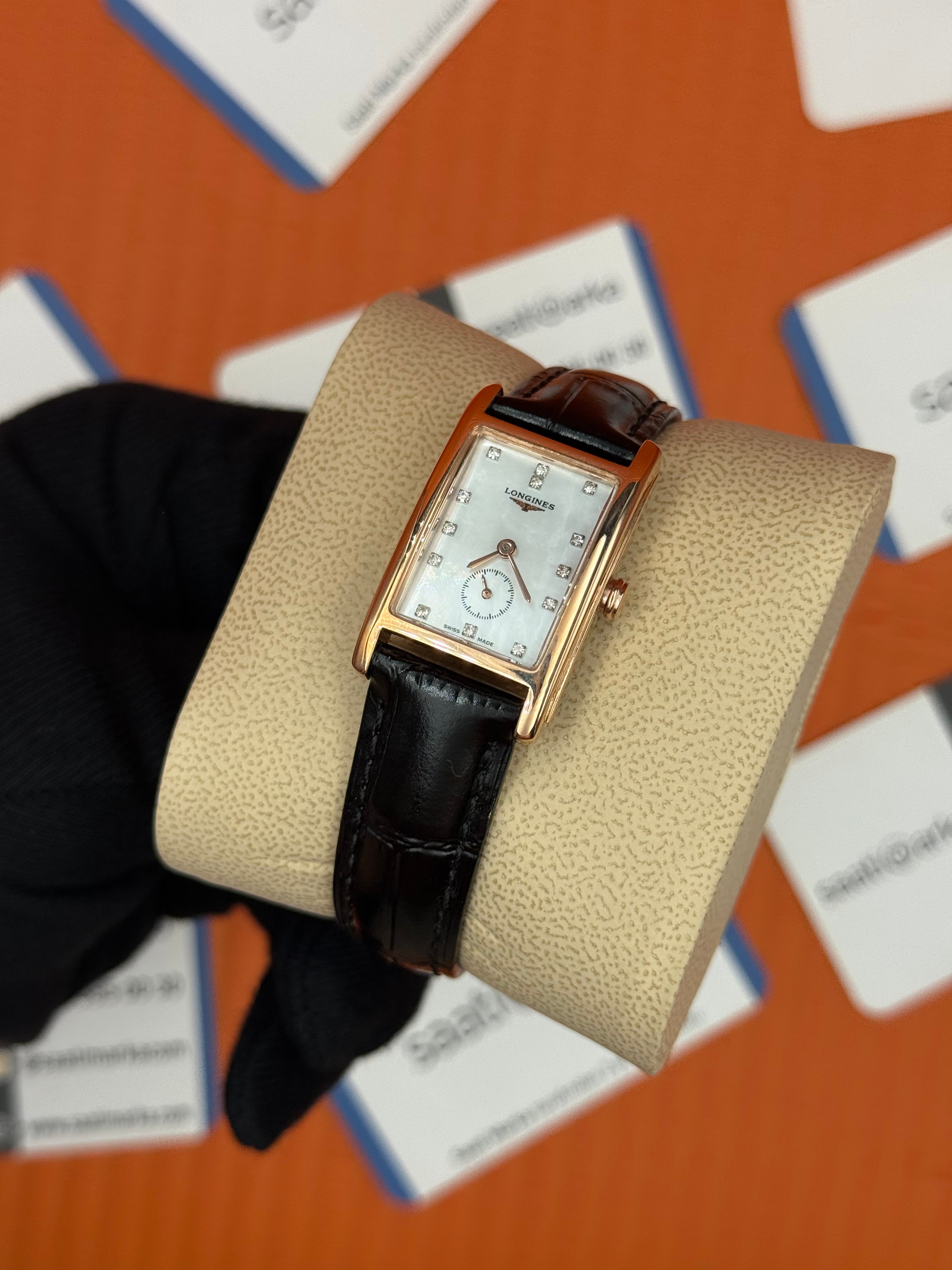 LONGINES DOLCEVİTA L5.255.8.87.0 beyaz kadran siyah deri kordon rose kasa 