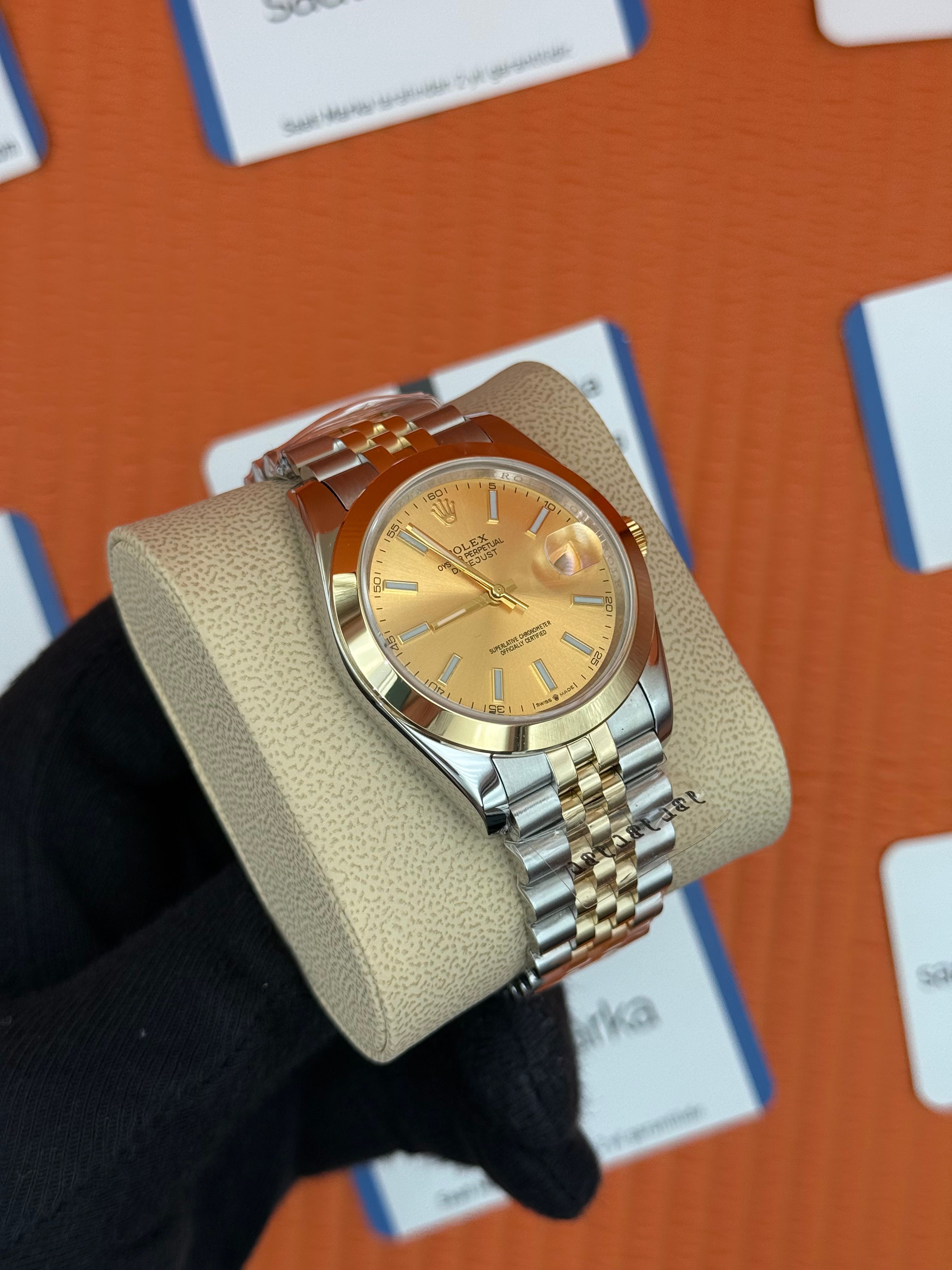 ROLEX Datejust champagne dial gold-silver jubilee kordon