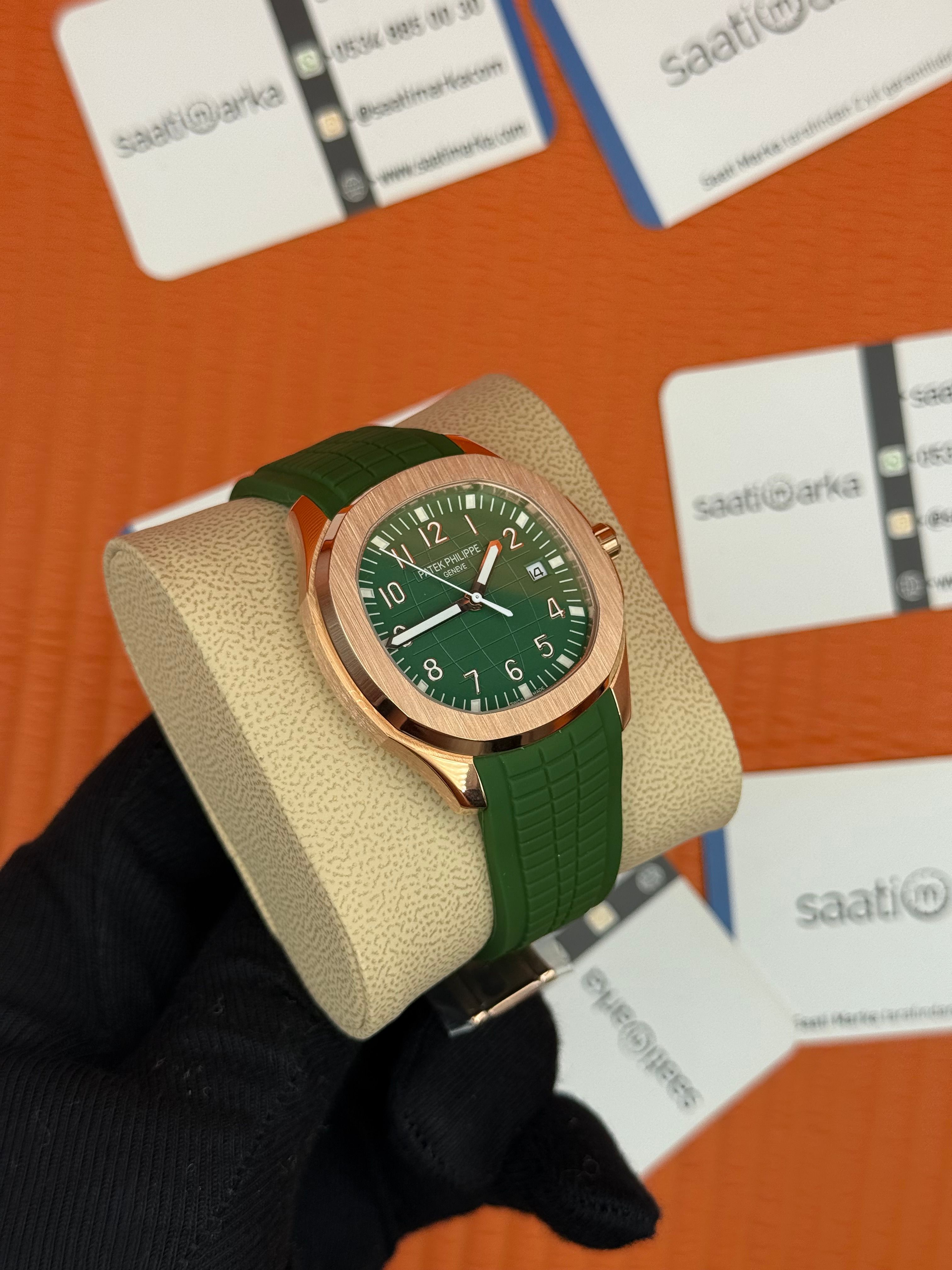 PATEK PHILIPPE Aquanaut yeşil kadran yeşil kauçuk kordon rose kasa