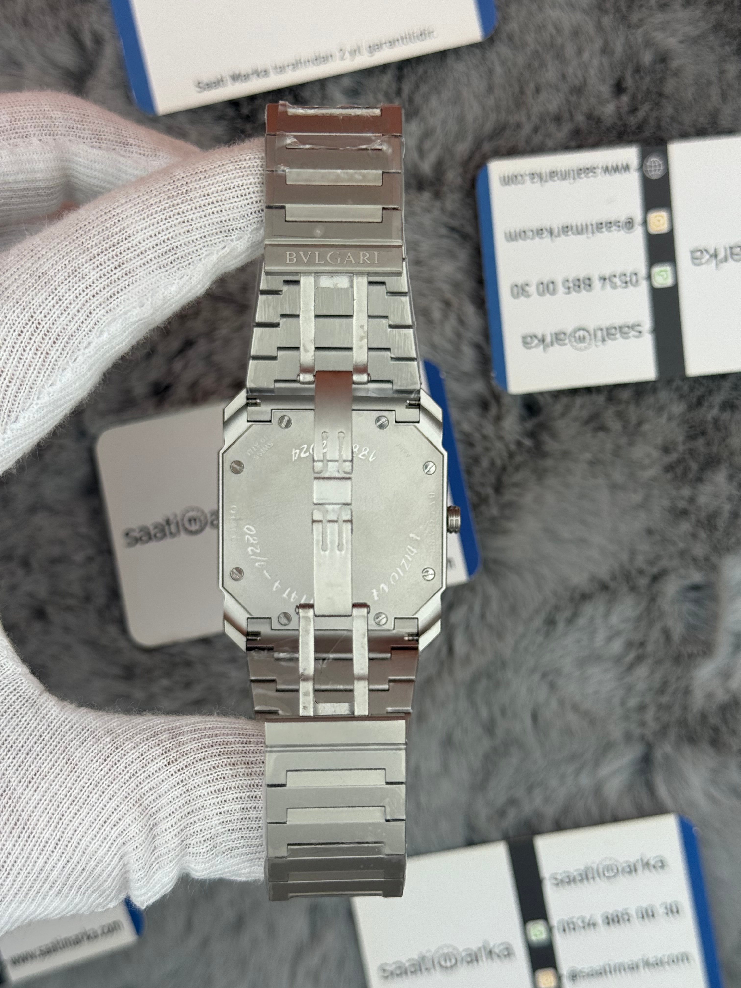BVLGARİ octo 40mm beyaz kadran silver kasa kordon erkek kol saati