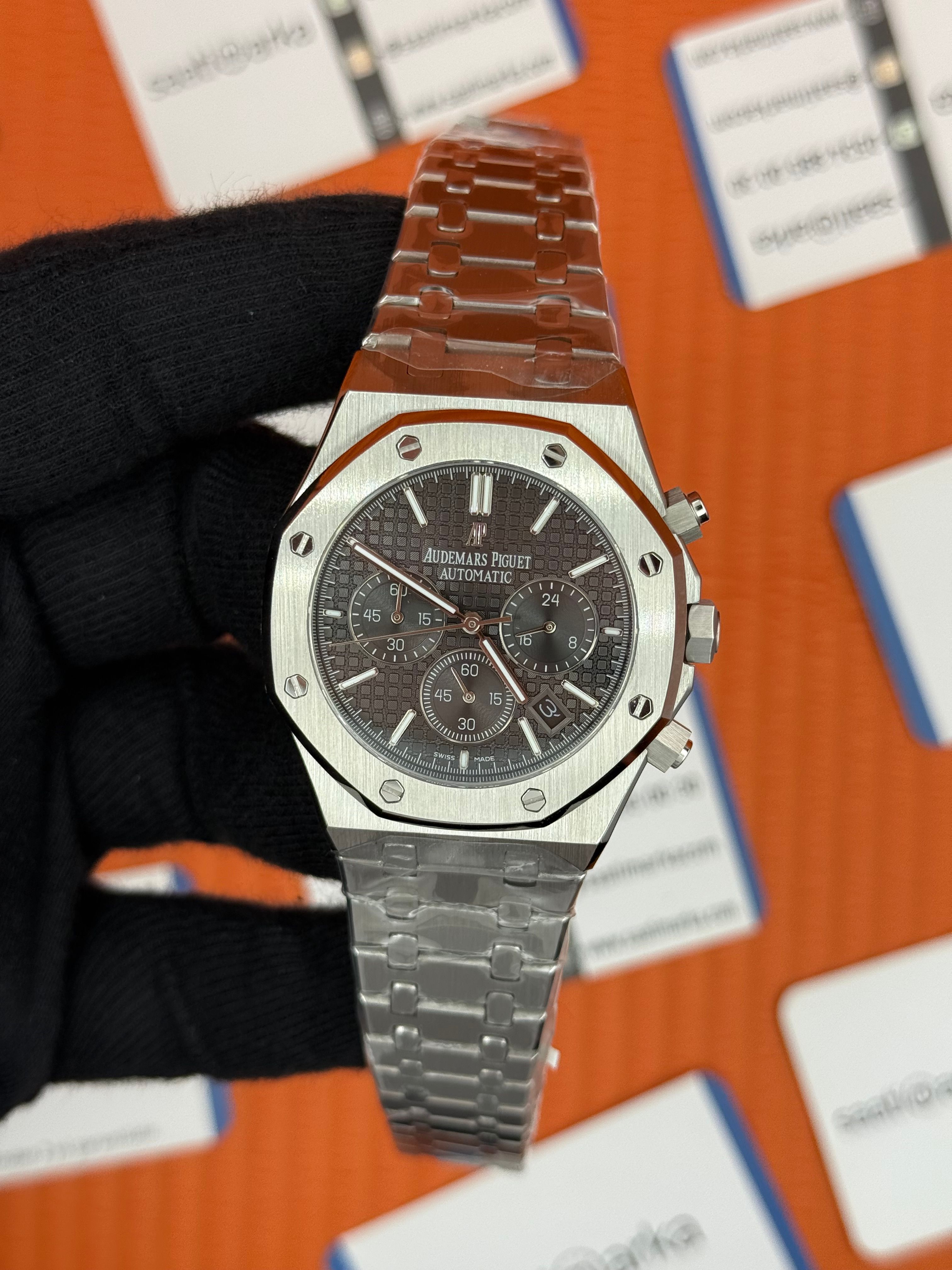AUDEMARS PİGUET ROYAL OAK CHRONOGRAPH SİYAH KADRAN SİLVER KASA-KORDON