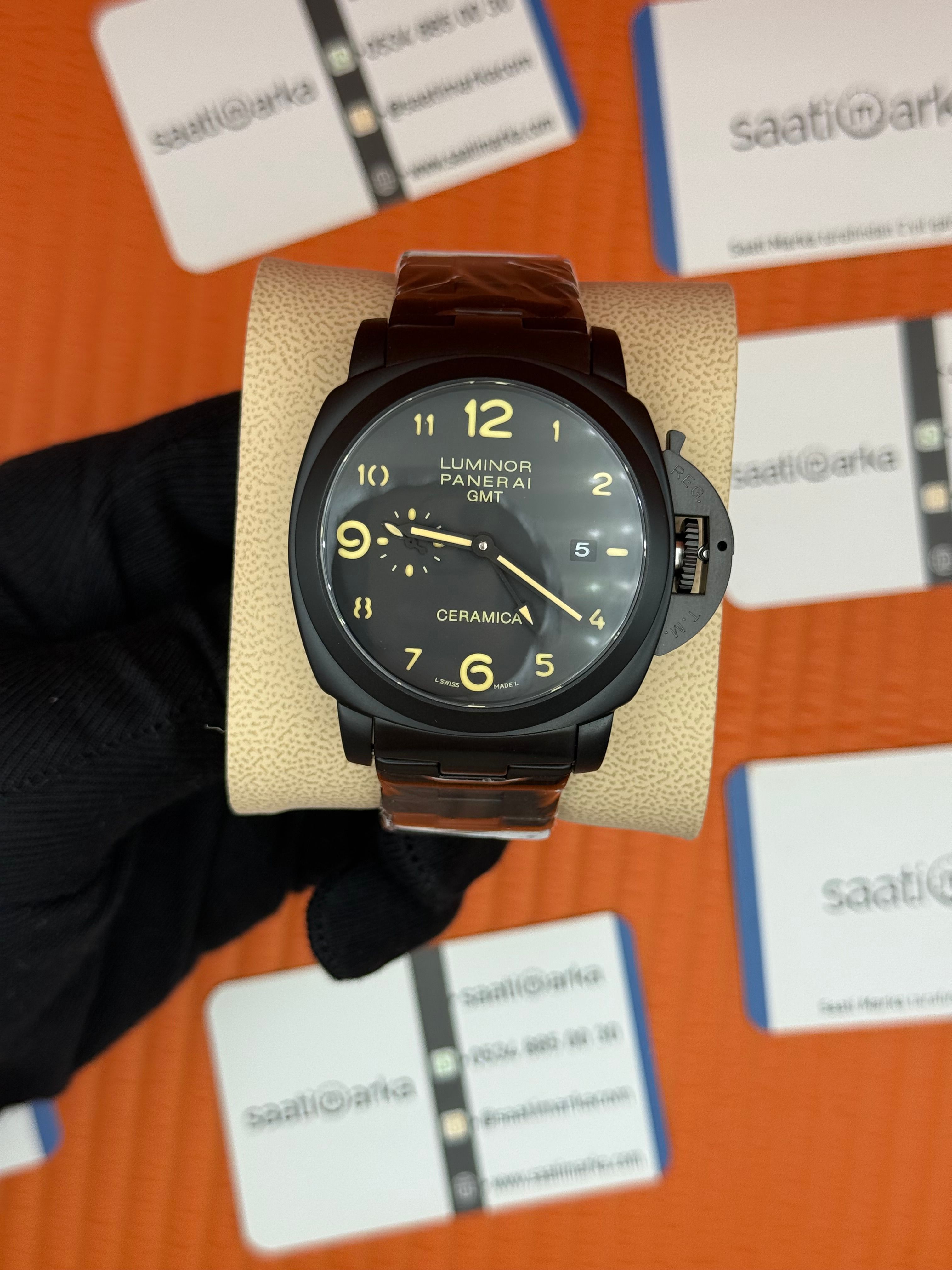 PANERAI luminor gmt full black 