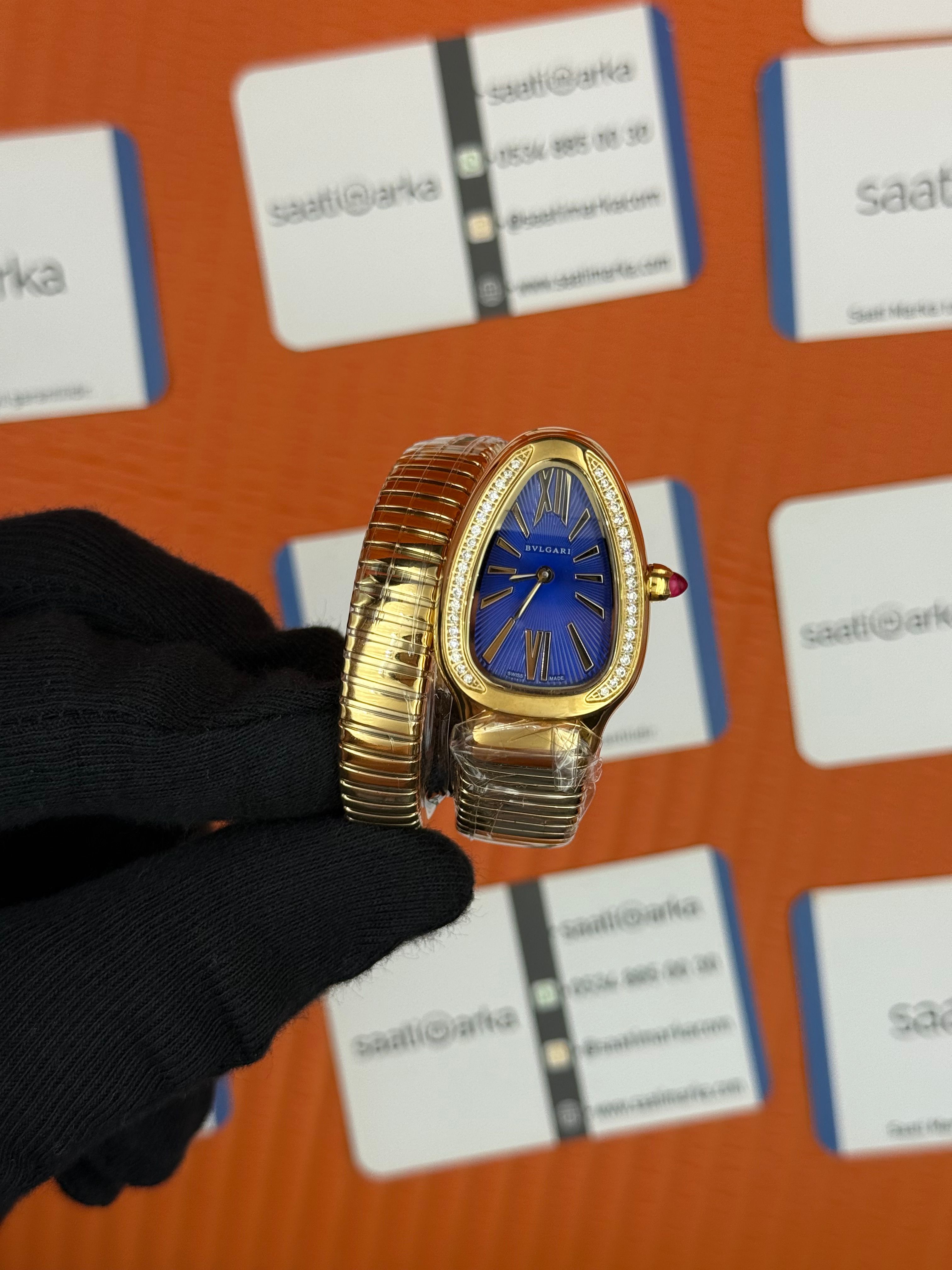 BVLGARİ serpenti tek sarma gold kordon taşlı bezel mavi kadran kadın kol saati
