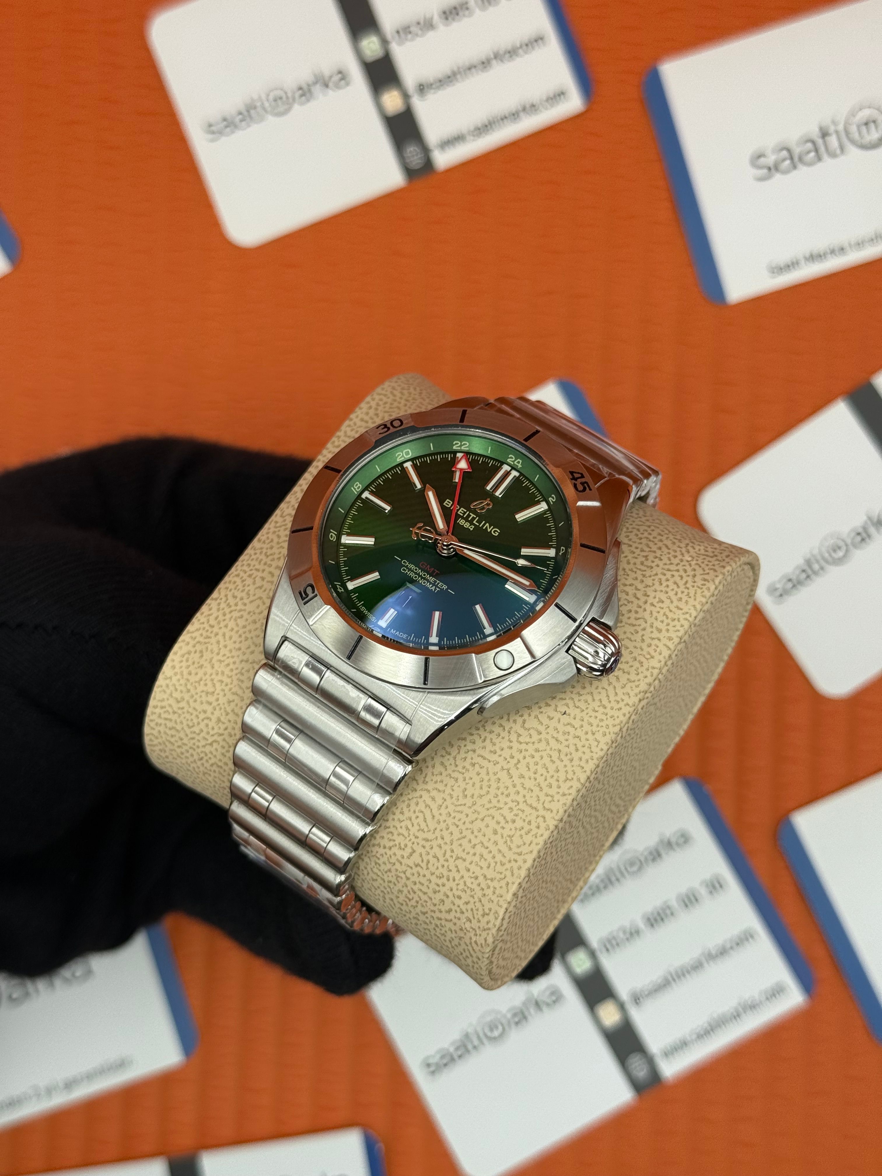 BREITLING GMT yeşil kadran silver kasa kordon