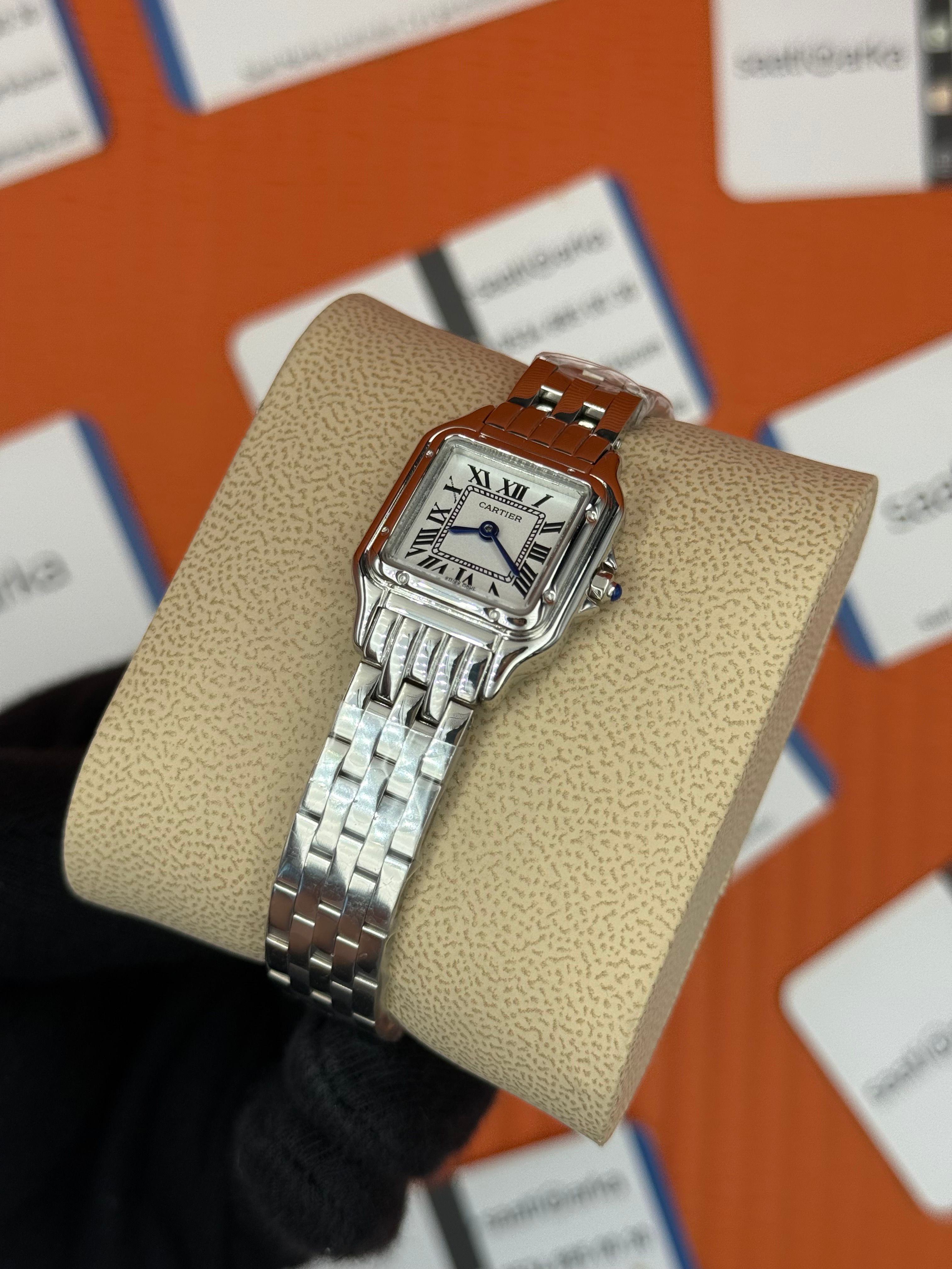 CARTIER Panthere 22mm kasa silver kasa kordon beyaz kadran lacivert akrep yelkovan 