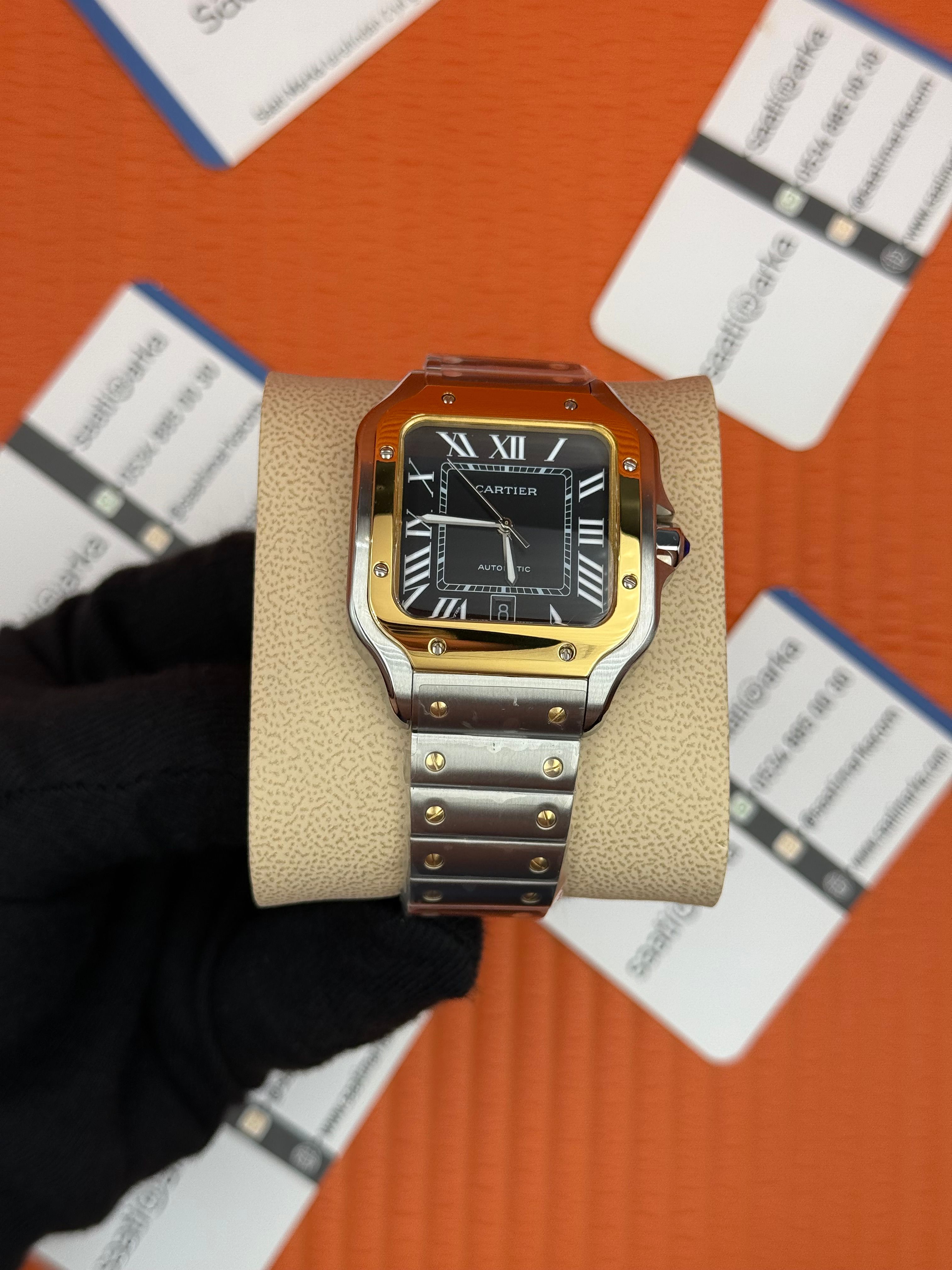 CARTIER SANTOS SİYAH KADRAN GOLD BEZEL GÜMÜŞ KASA 