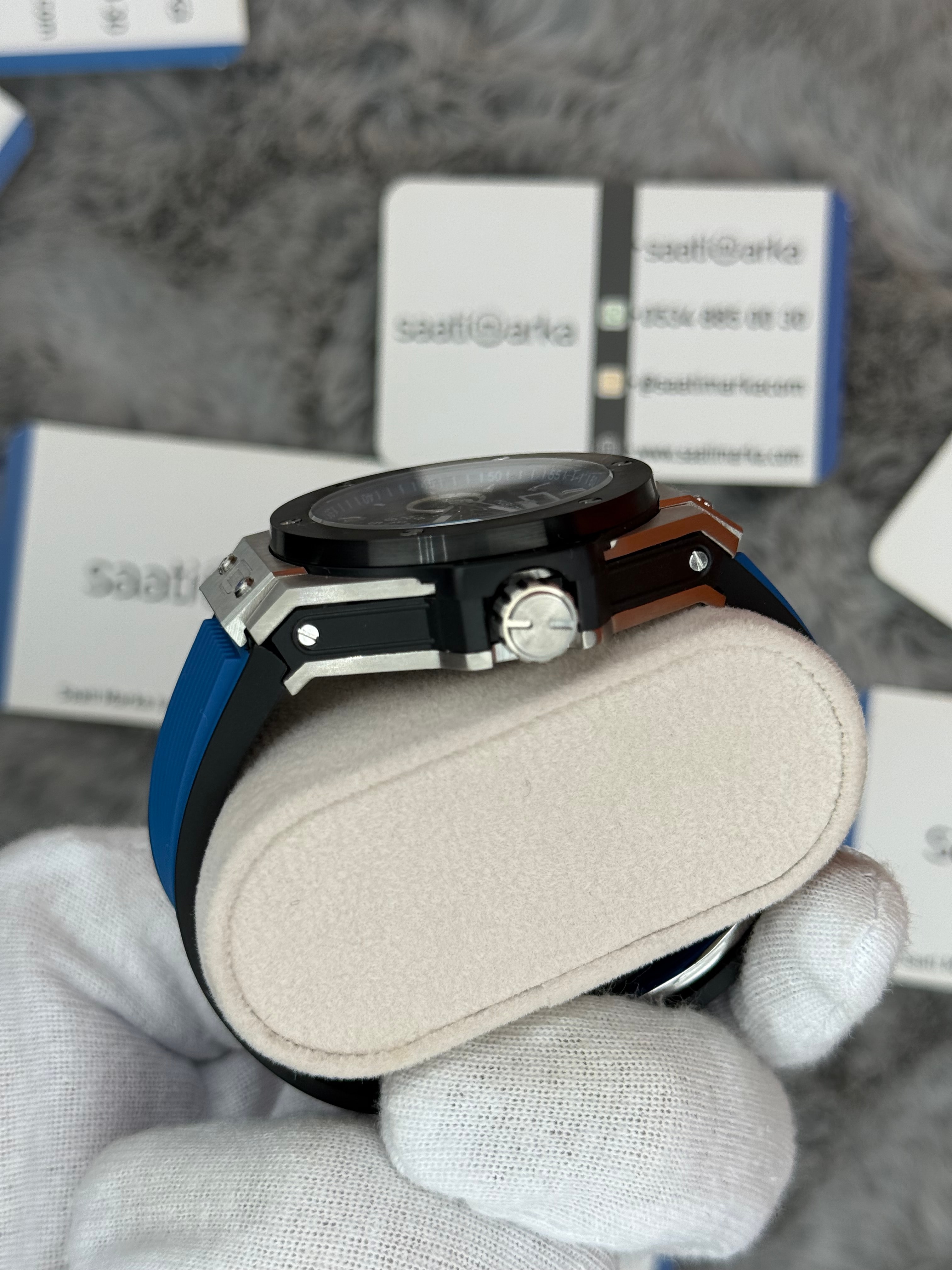 HUBLOT big bang tourbillon 42mm silver kasa mavi kauçuk ordon erkek kol saati