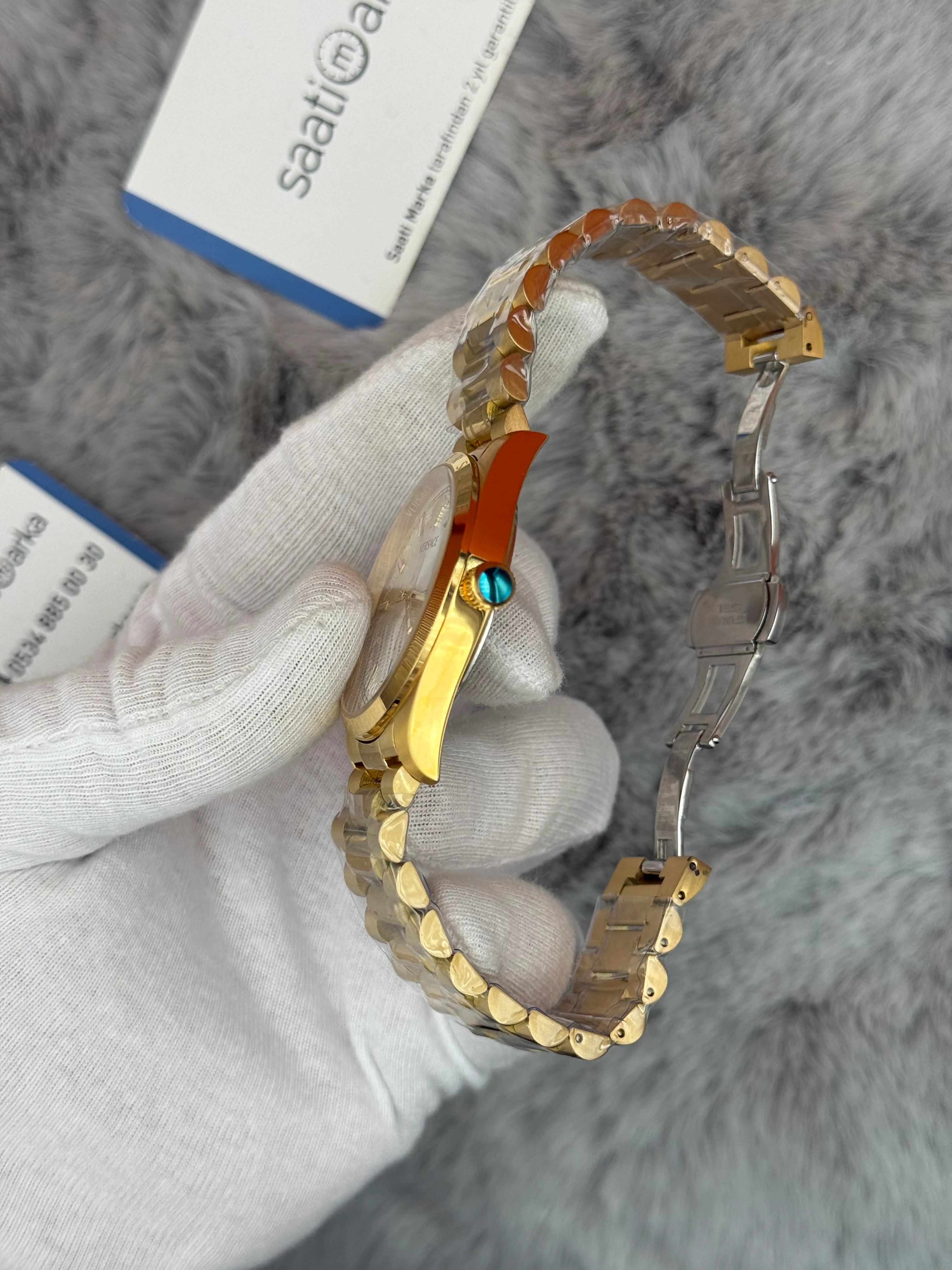 VERSACE 40MM BEYAZ KADRAN GOLD KASA KORDON ERKEK KOL SAATİ