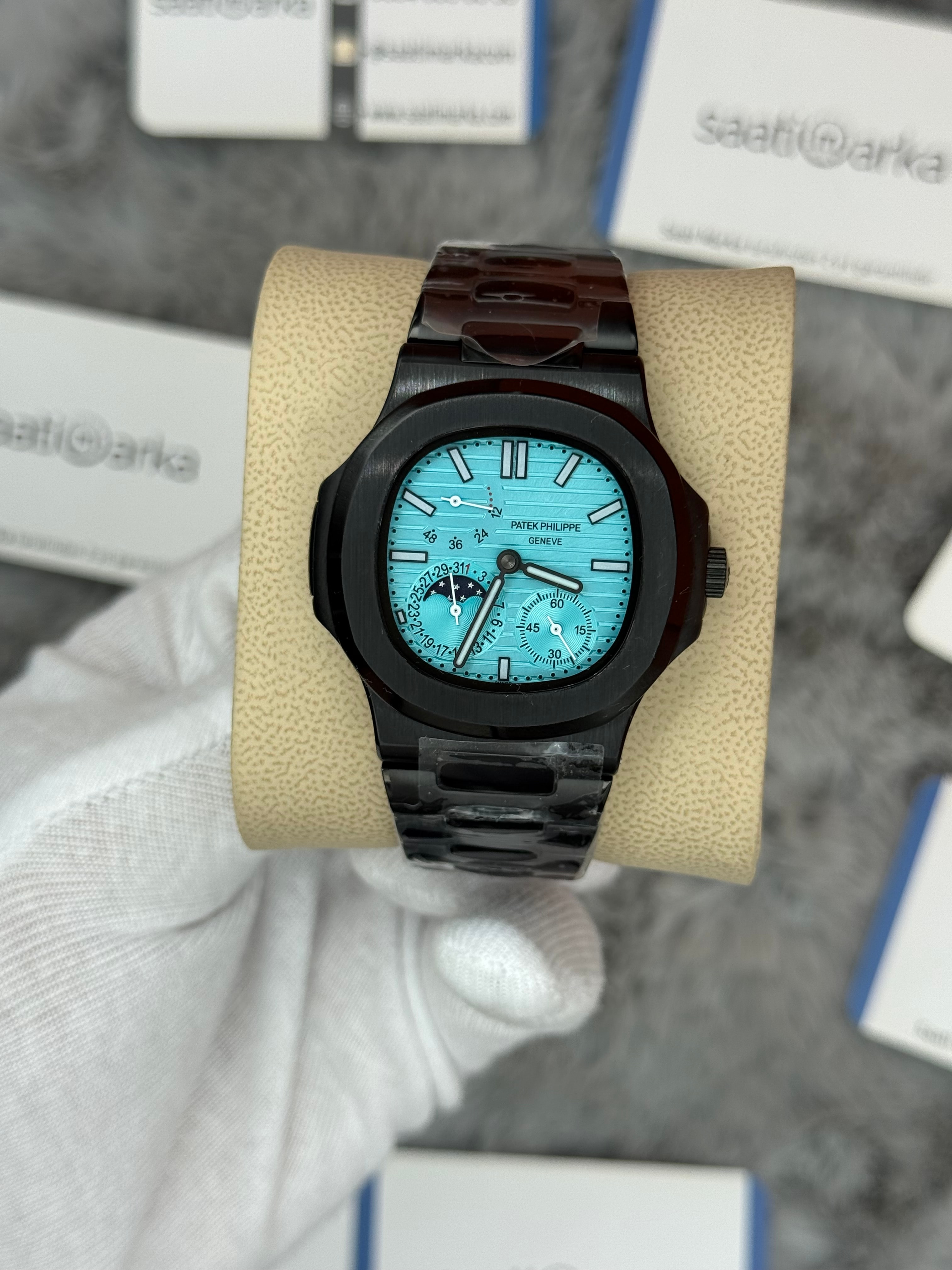 PATEK PHİLİPPE nautilus moontphase 5712 turkuaz kadran siyah kasa kordon 40mm erkek kol saati