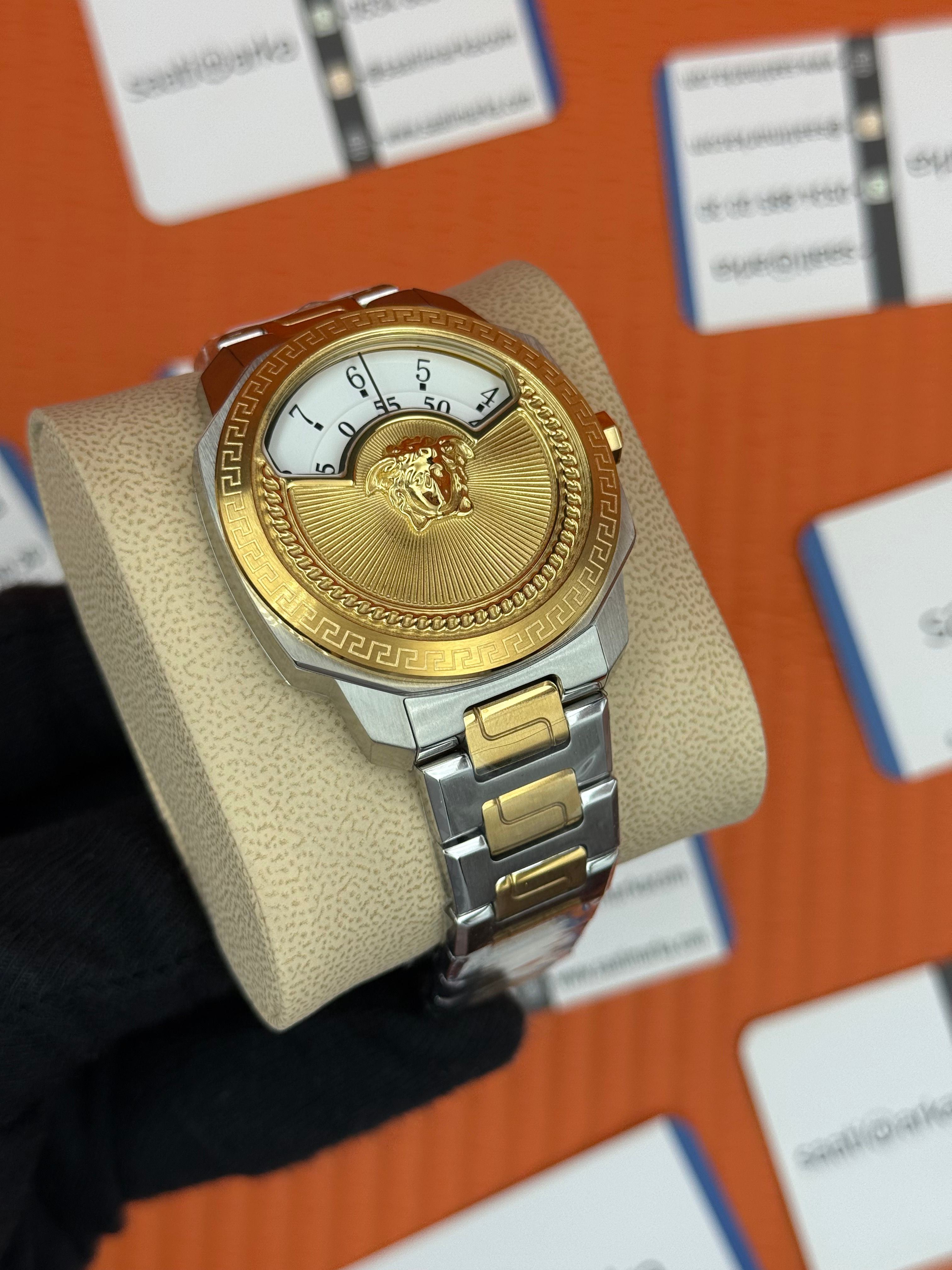 VERSACE ERKEK KOL SAATİ BEYAZ KADRAN GOLD SİLVER KASA KORDON