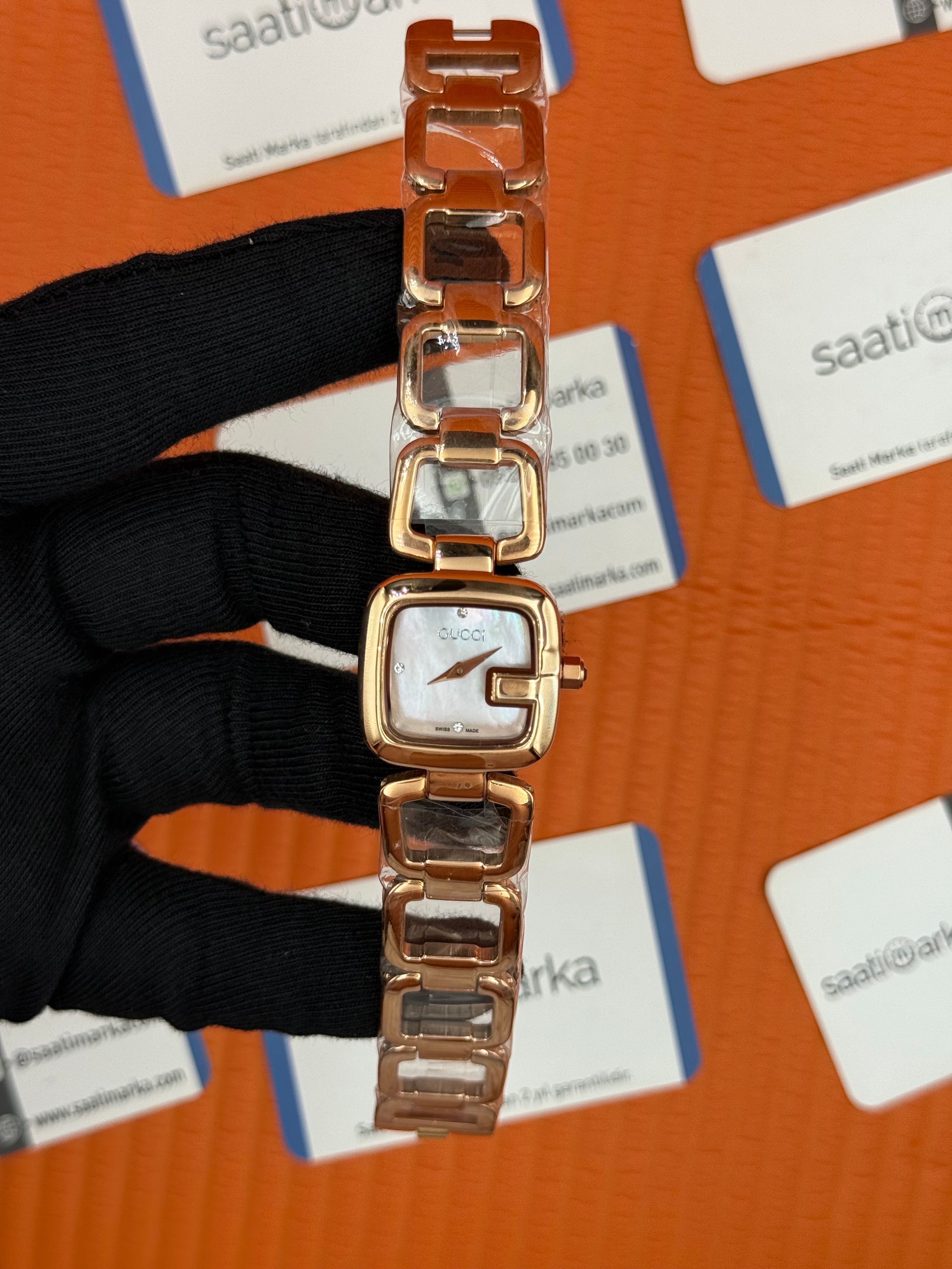 GUCCI YA125513 sedefli kadran rose kasa kordon kadın kol saati