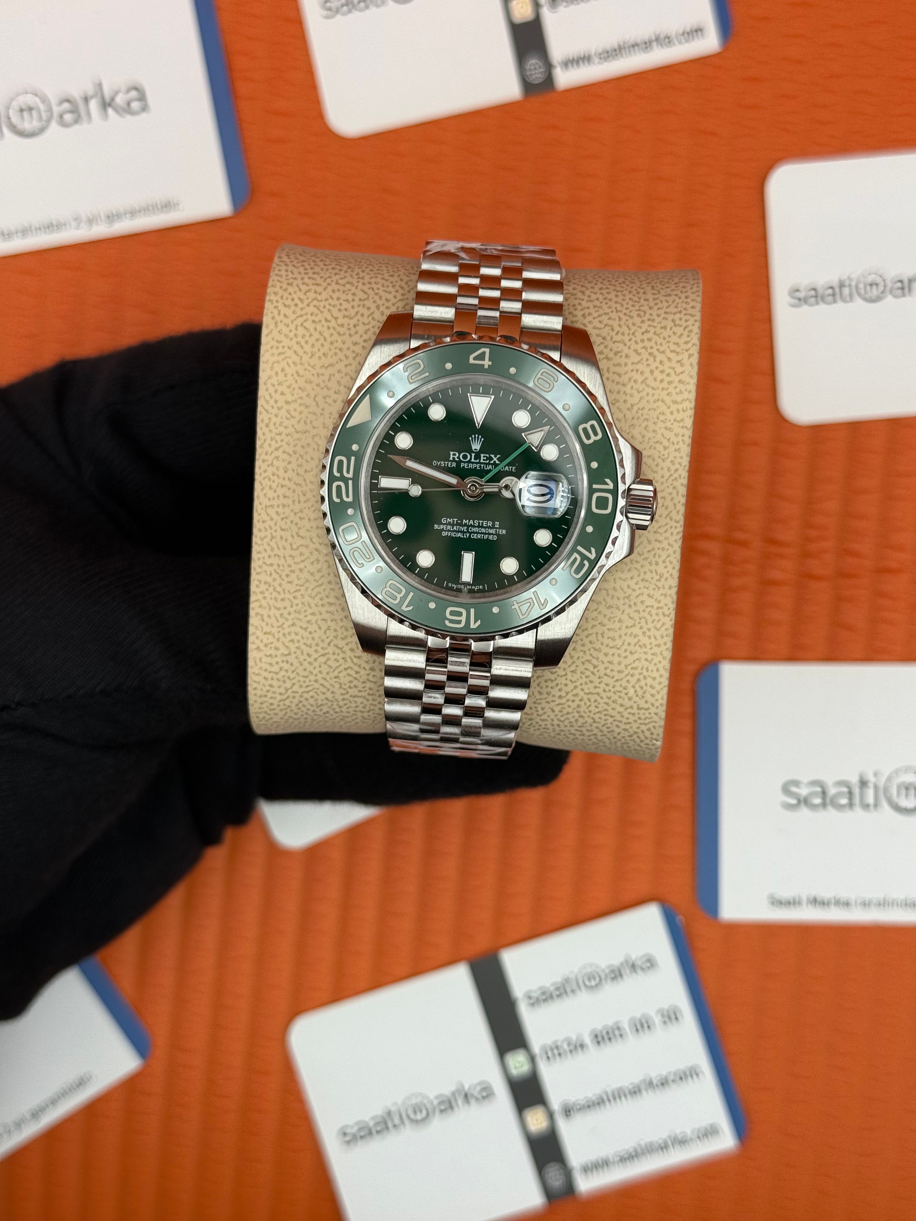 ROLEX Gmt Master green dial bezel jubilee silver kordon 40mm