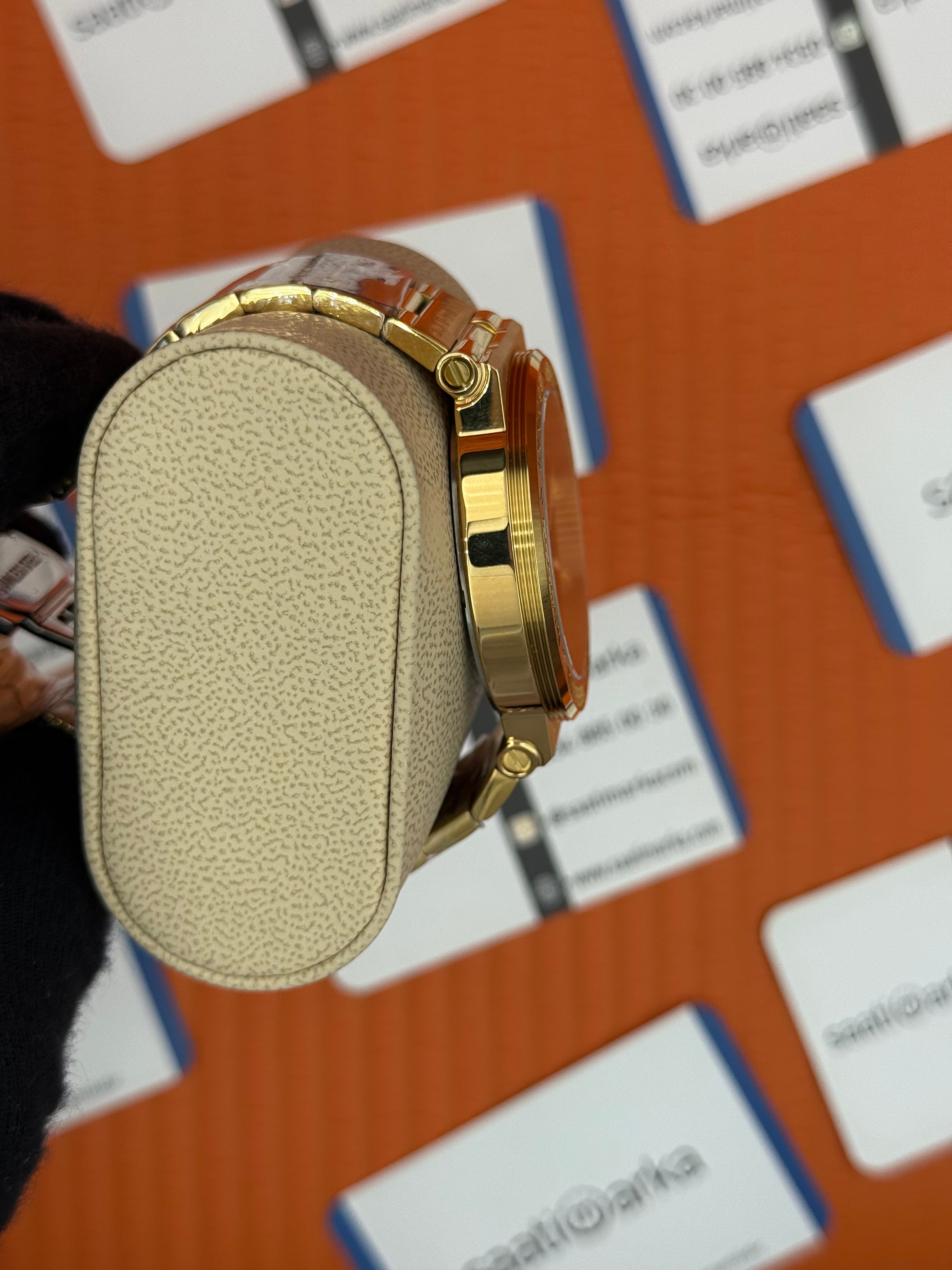 VERSACE ERKEK KOL SAARİ SİYAH KADRAN FULL GOLD