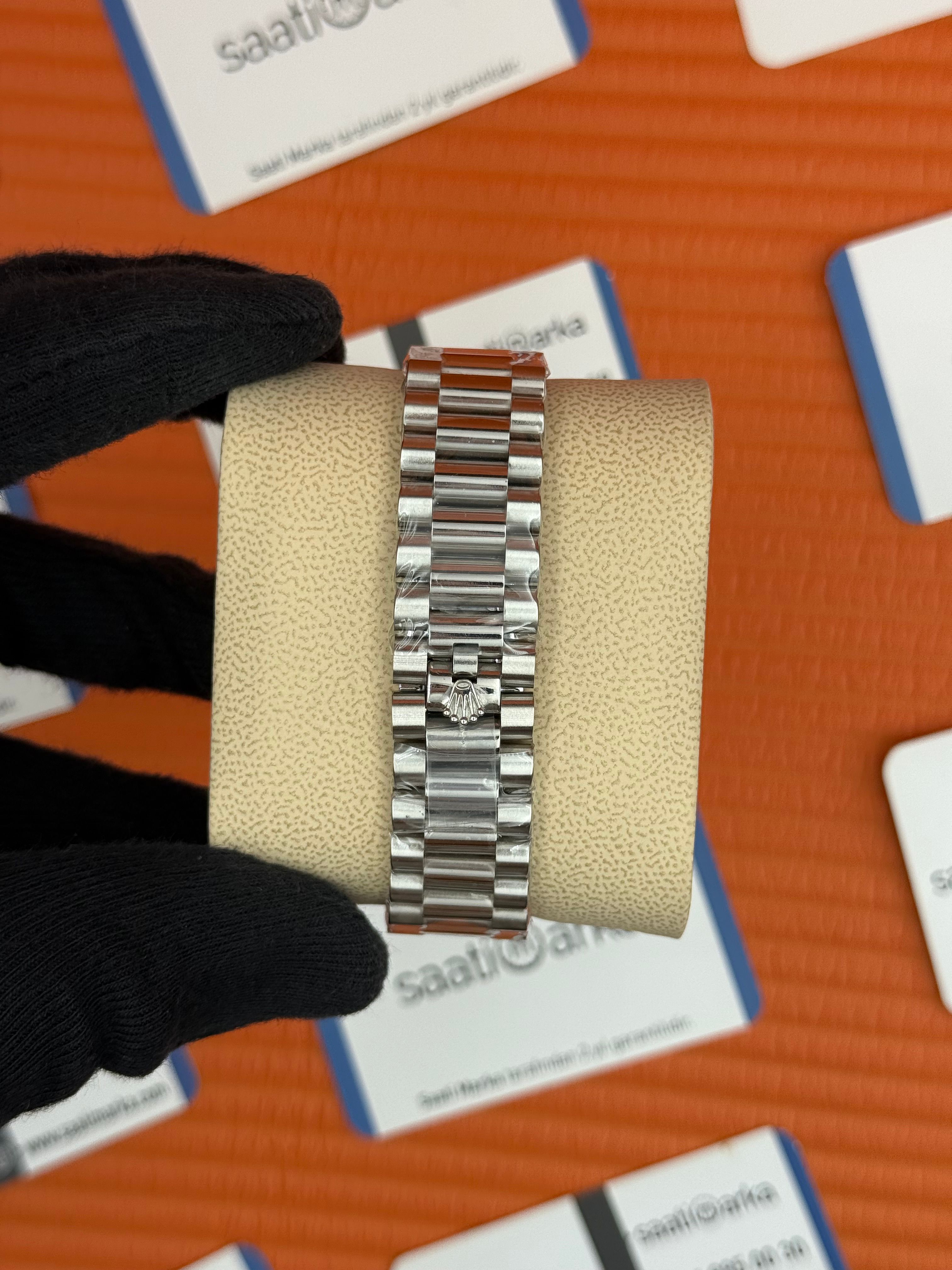 ROLEX Day Date siyah kadran silver president kordon