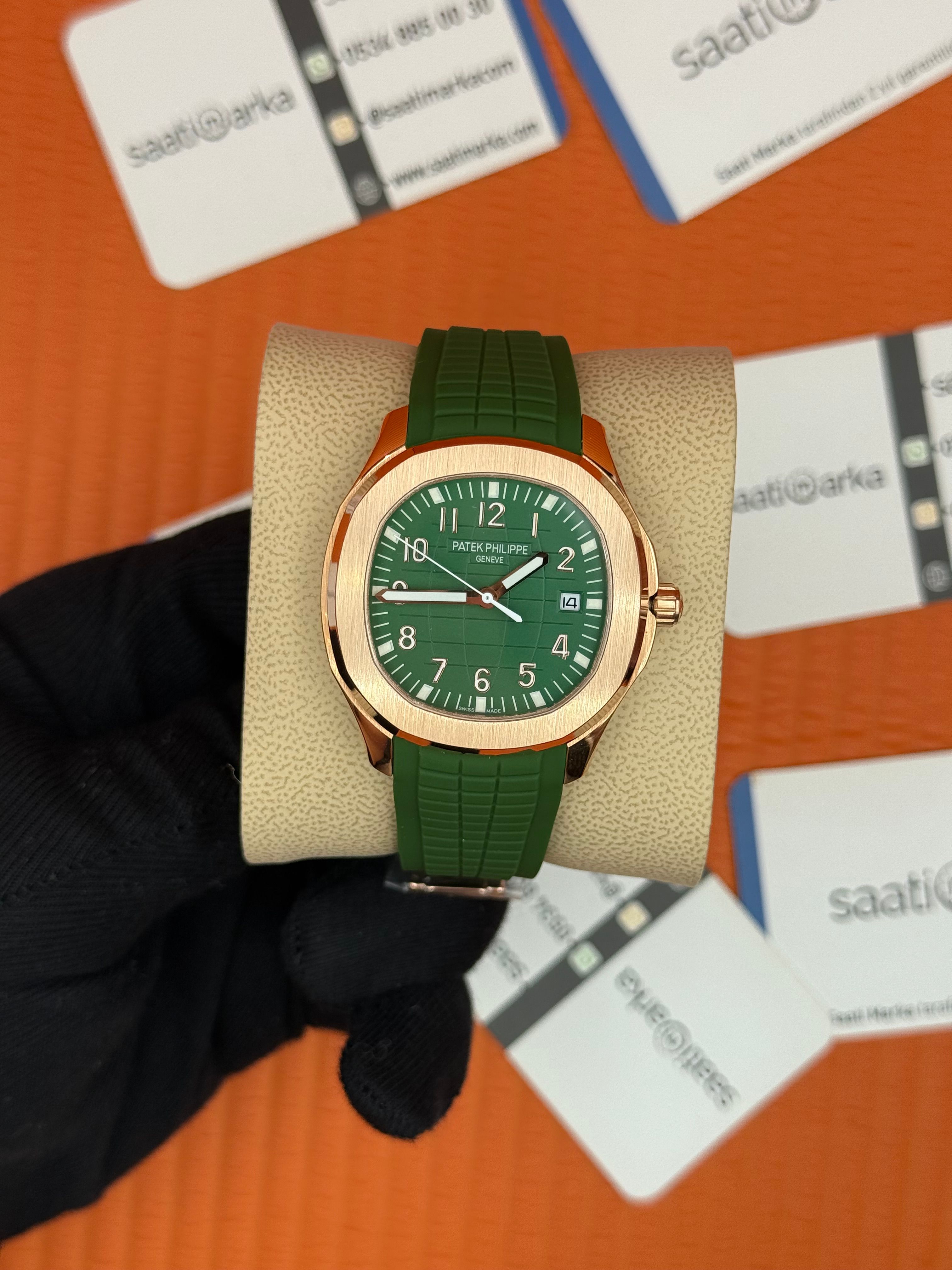 PATEK PHILIPPE Aquanaut yeşil kadran yeşil kauçuk kordon rose kasa