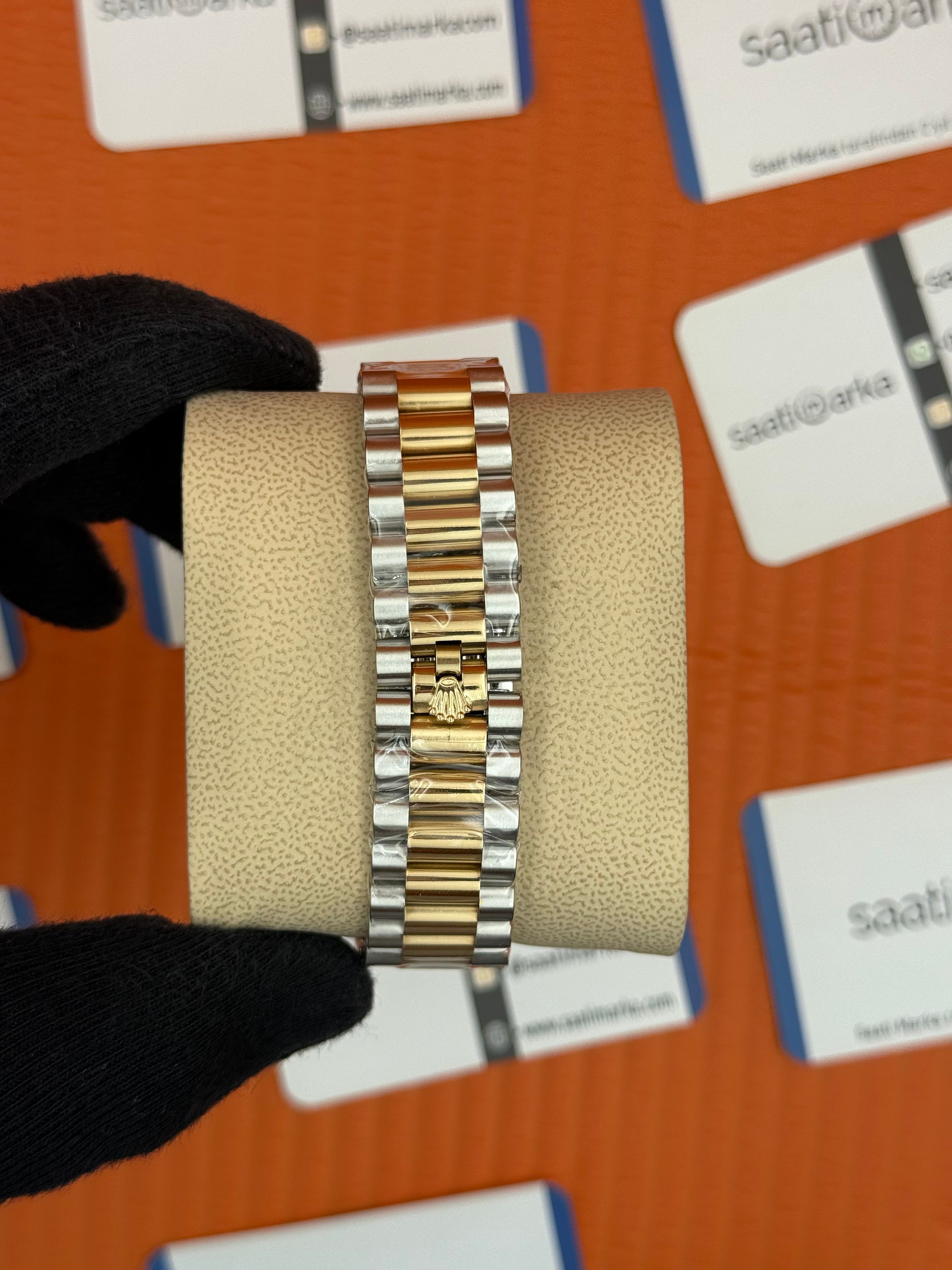 ROLEX Day Date taşlı kadran-bezel gold silver president kordon