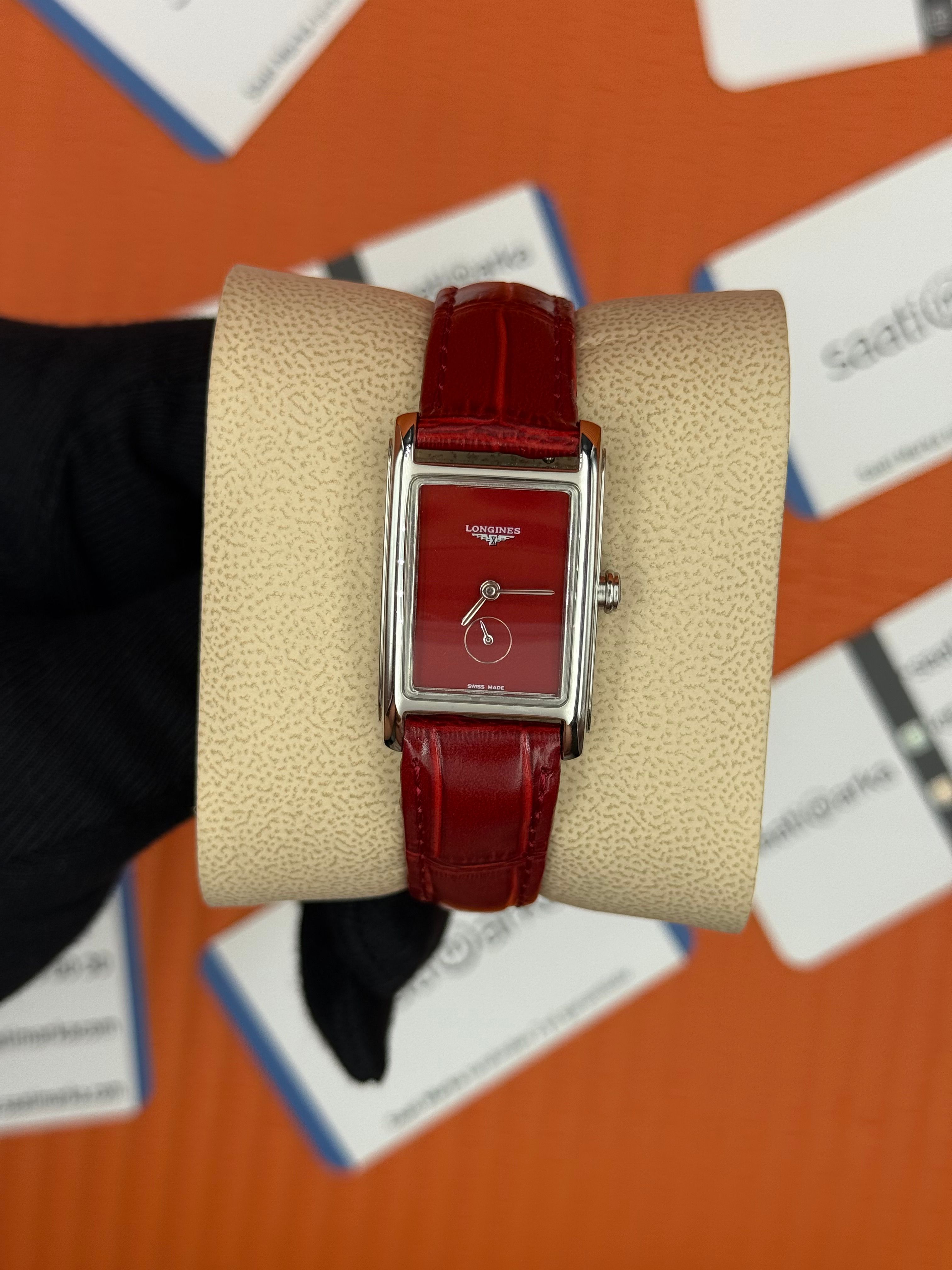 LONGINES DOLCEVİTA L5.512.4.91.2 kırmızı deri kordon kırmızı kadran silver kasa