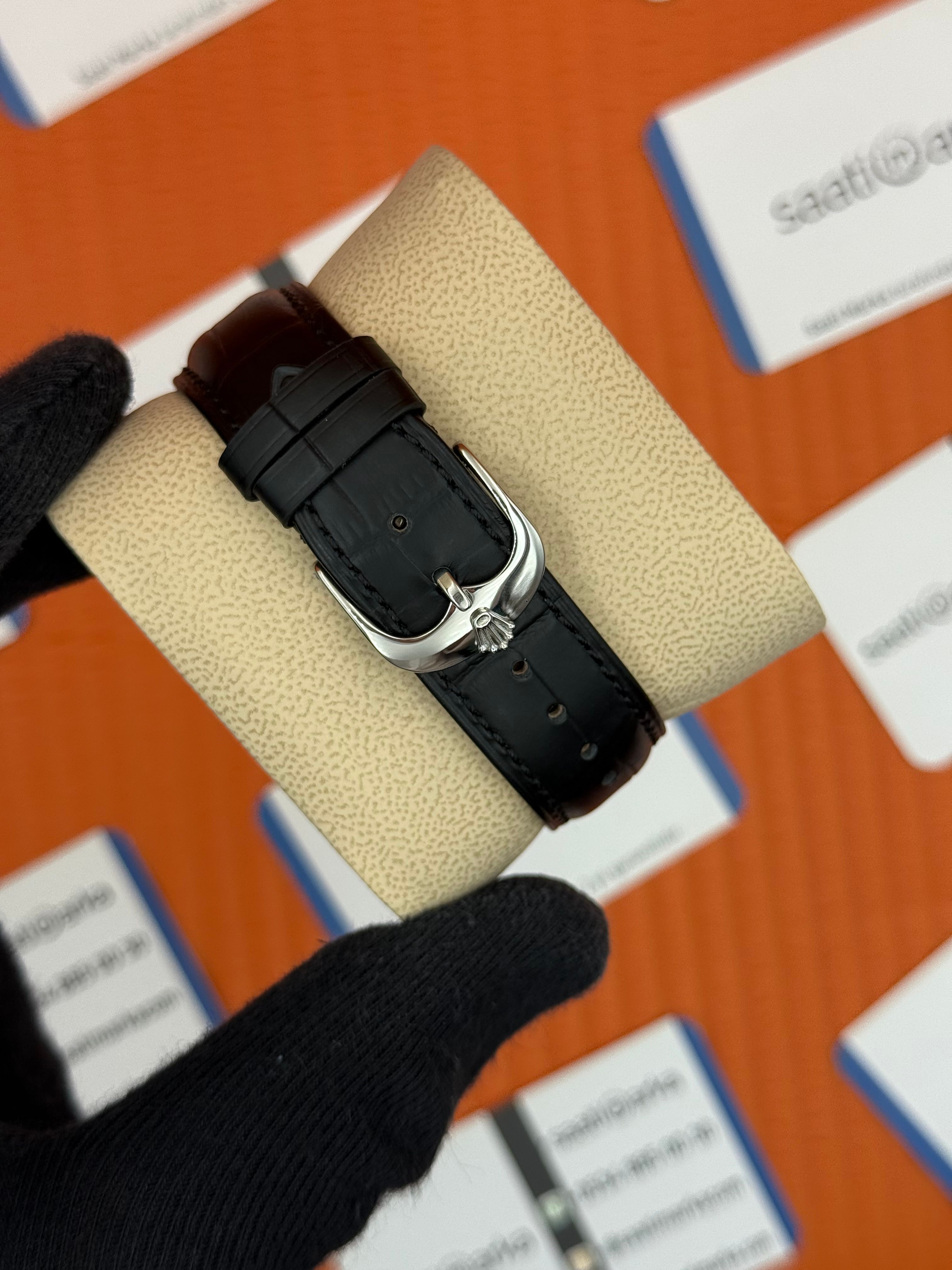 ROLEX Cellini silver kasa siyah kadran siyah deri kordon