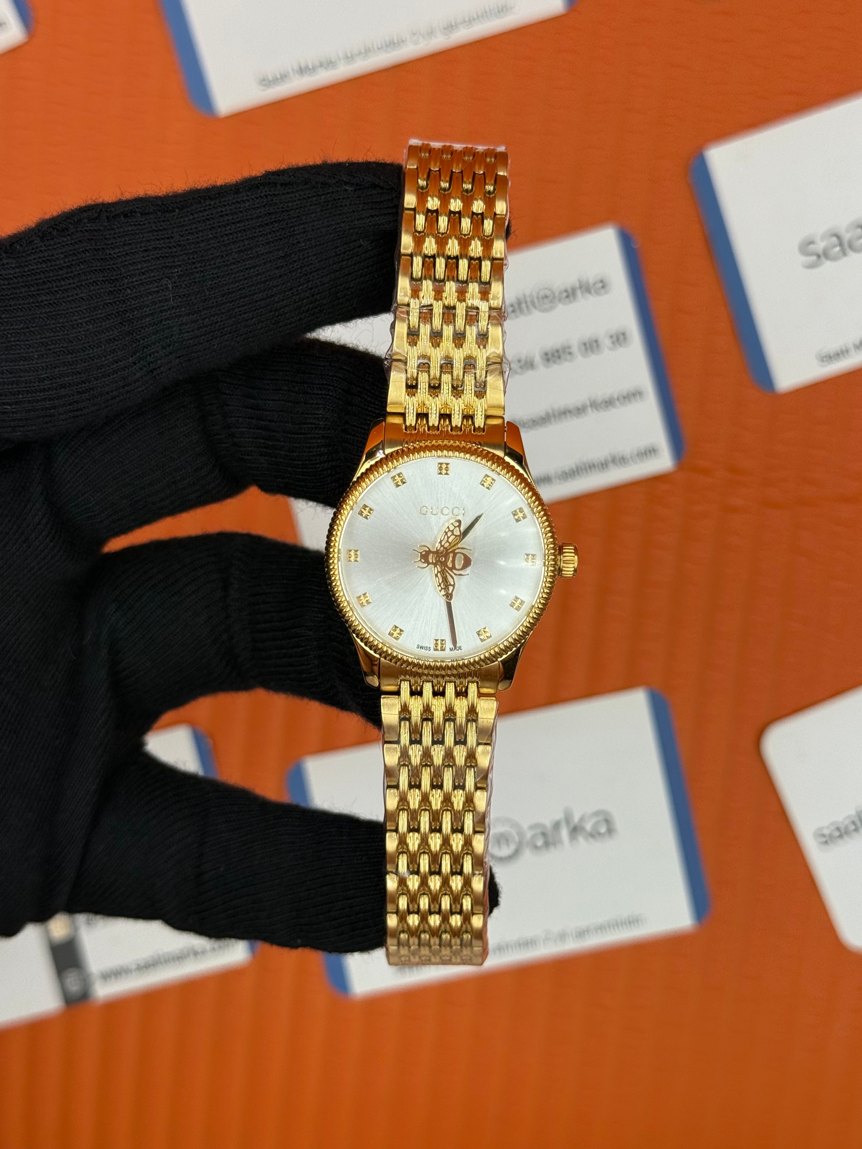 GUCCI YA1264155 beyaz kadran gold kasa kordon kadın kol saati