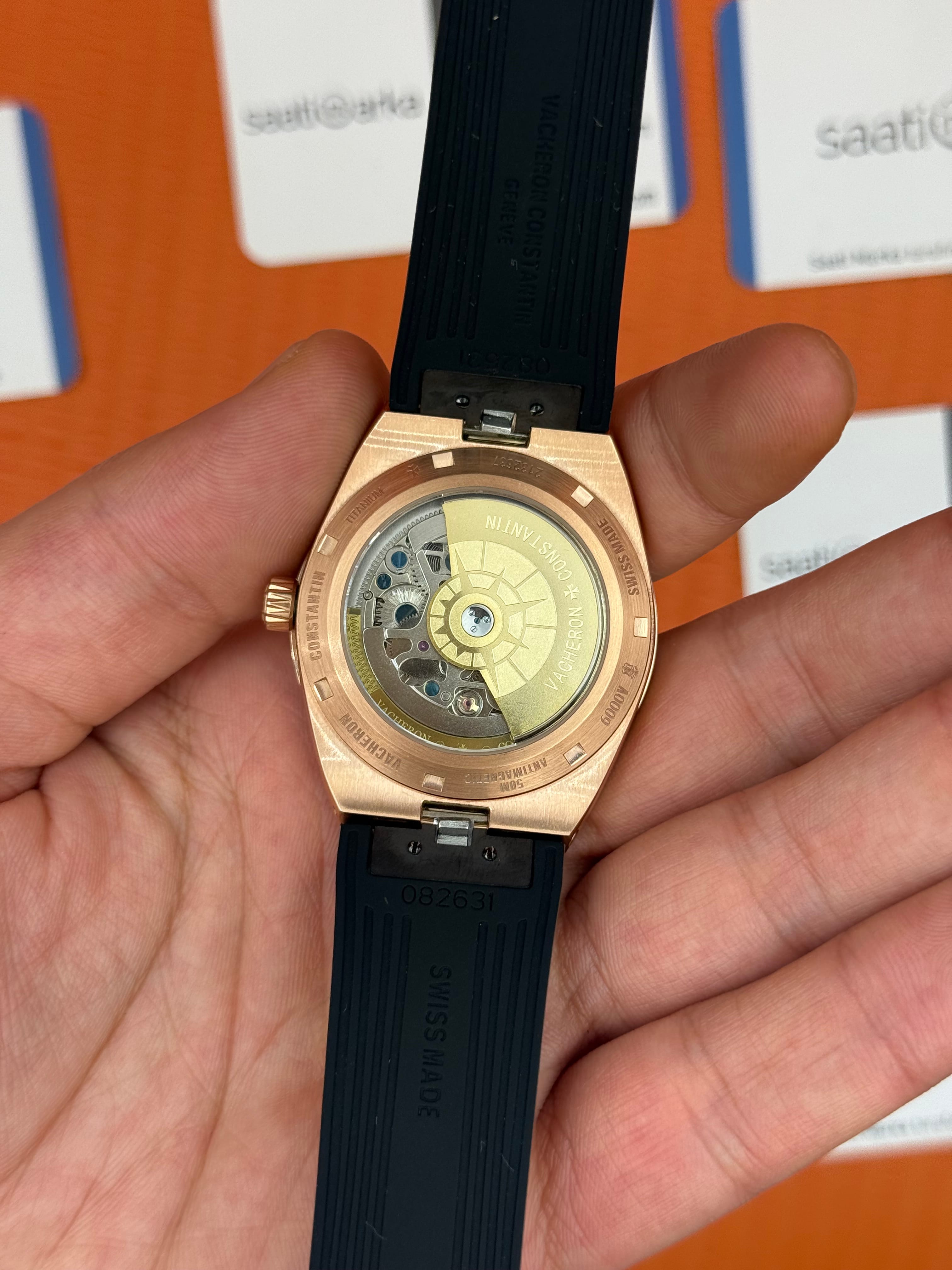 VACHERON CONSTANTIN overseas tourbillon siyah kadran rose kasa siyah kauçuk kordon erkek kol saati