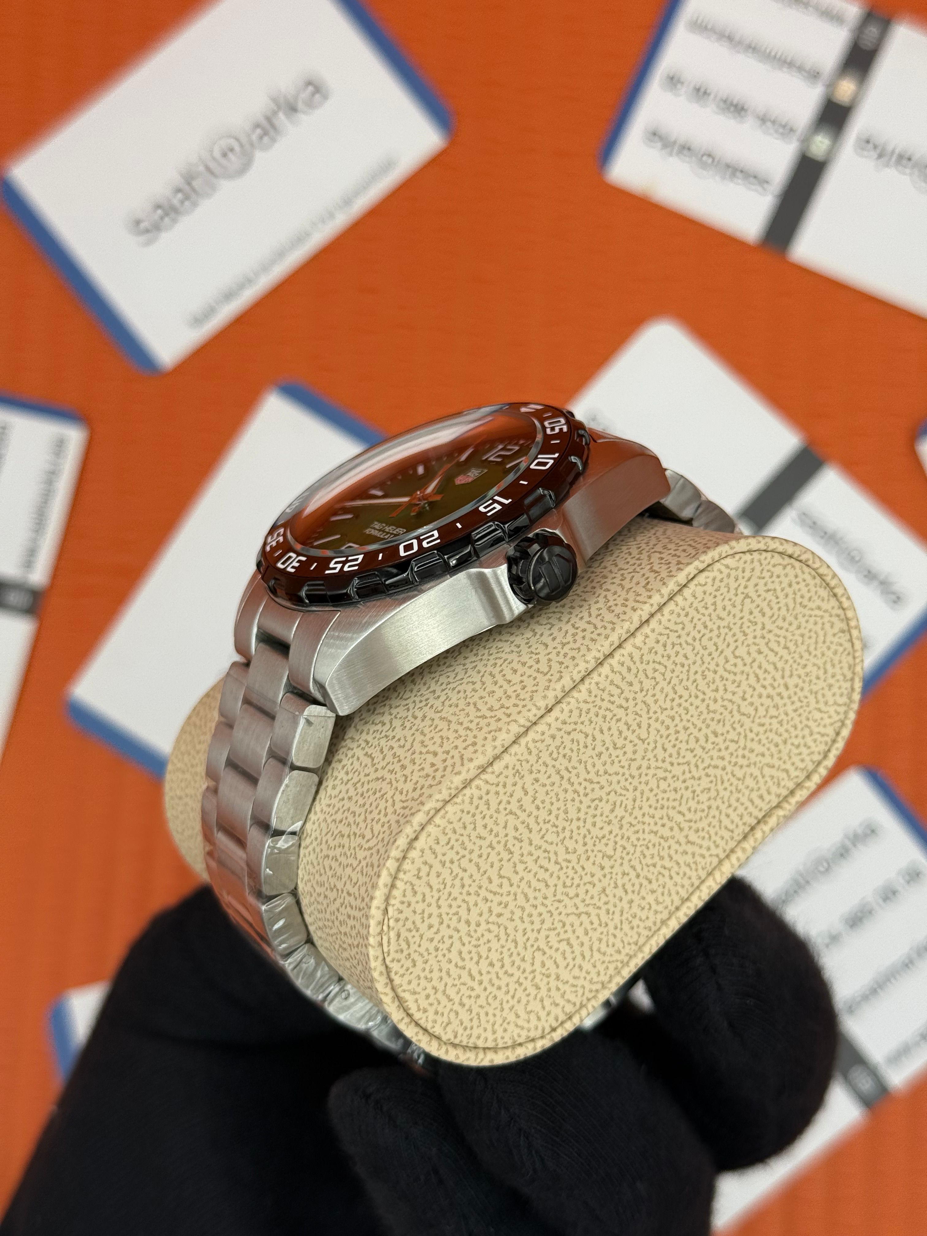 TAGHEUER FORMULA YEŞİL KADRAN SİYAH BEZEL