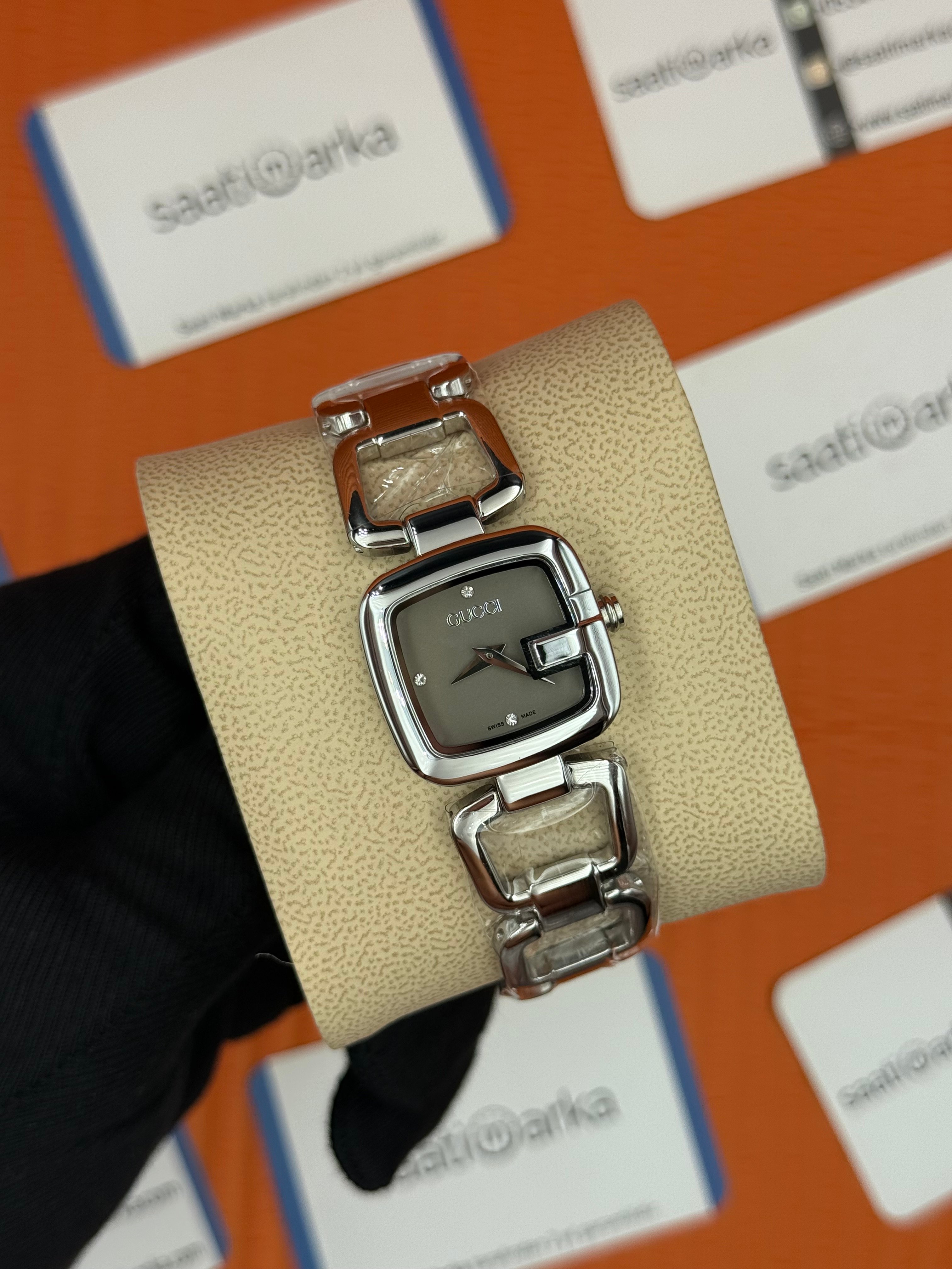 GUCCI YA125406 antrasit kadran silver kasa kordon kadın kol saati