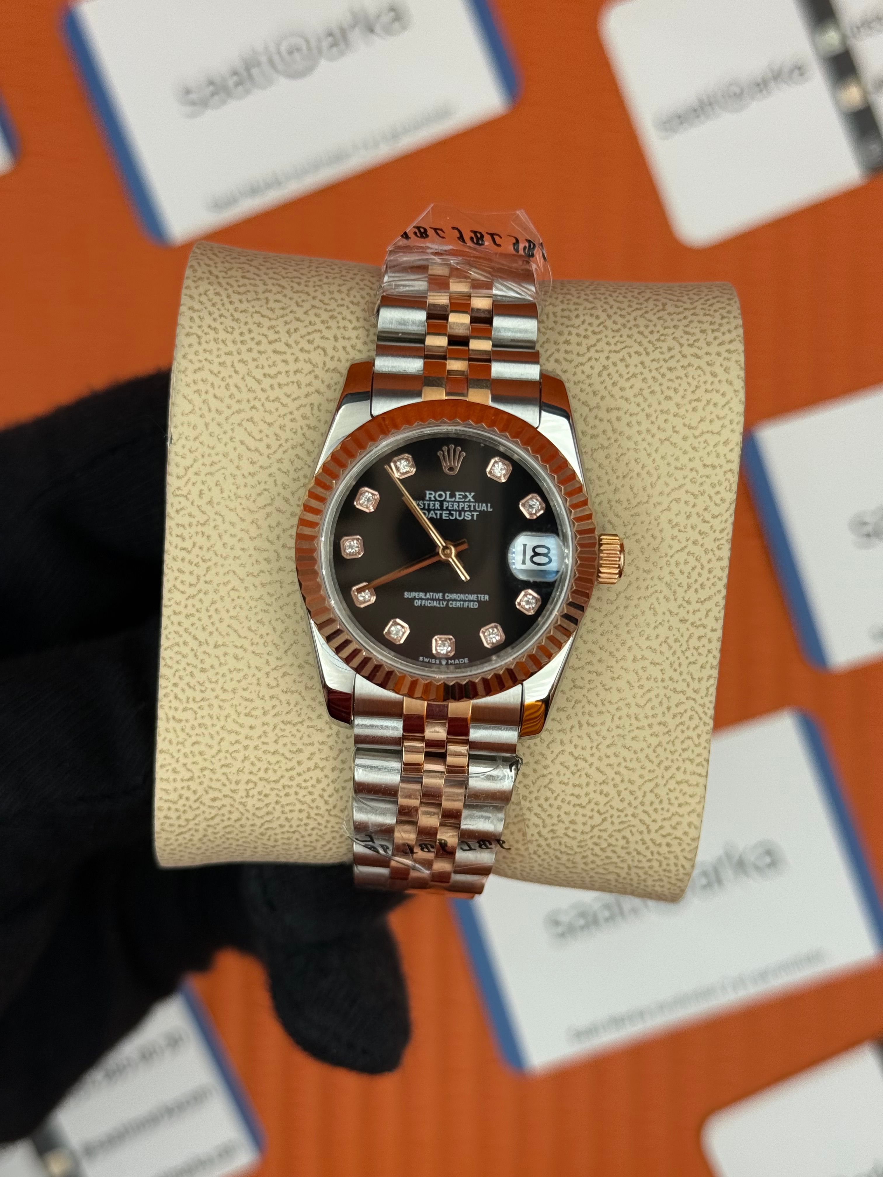 ROLEX datejust 31mm siyah baget taşlı kadran rose silver jubilee kordon