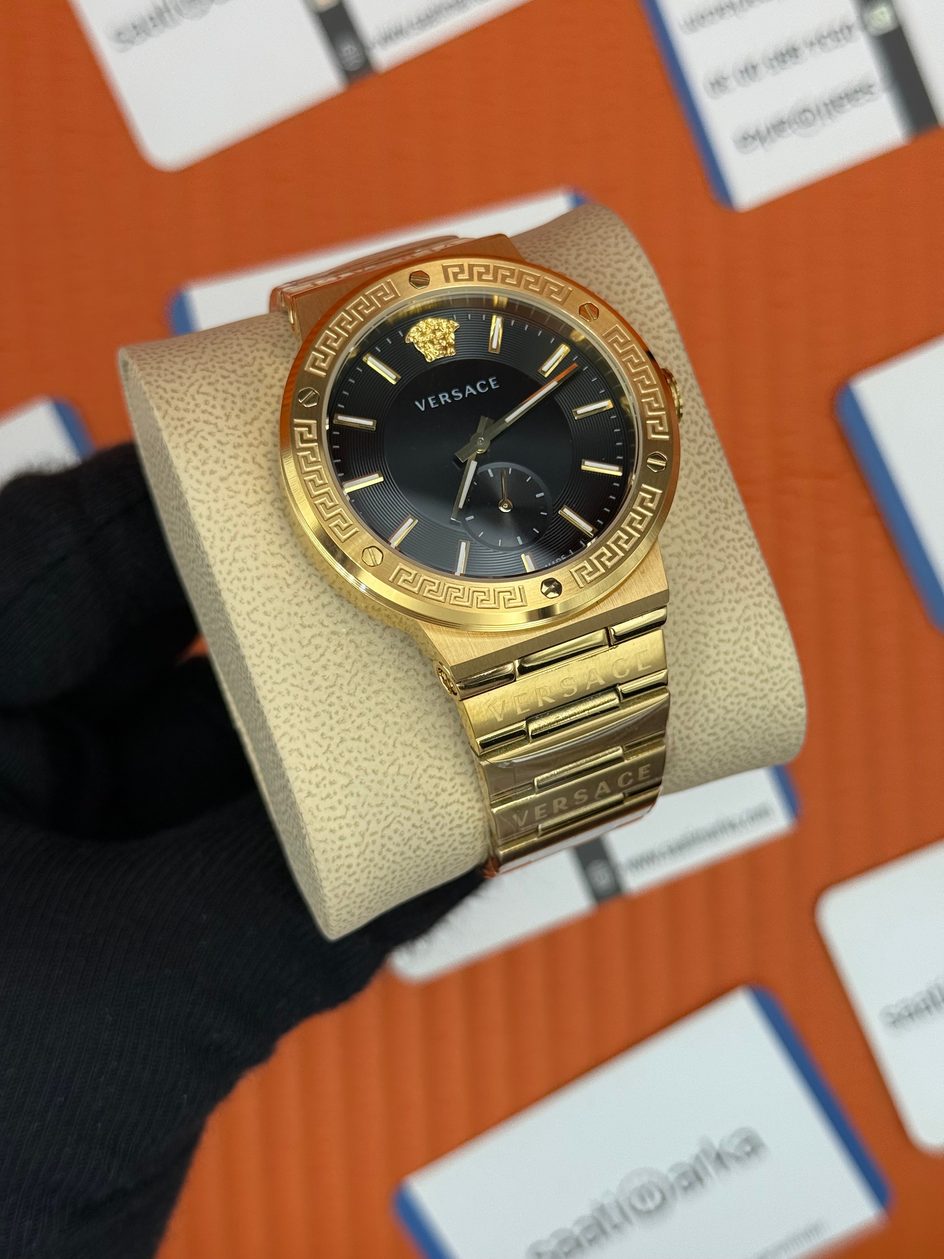 VERSACE ERKEK KOL SAARİ SİYAH KADRAN FULL GOLD