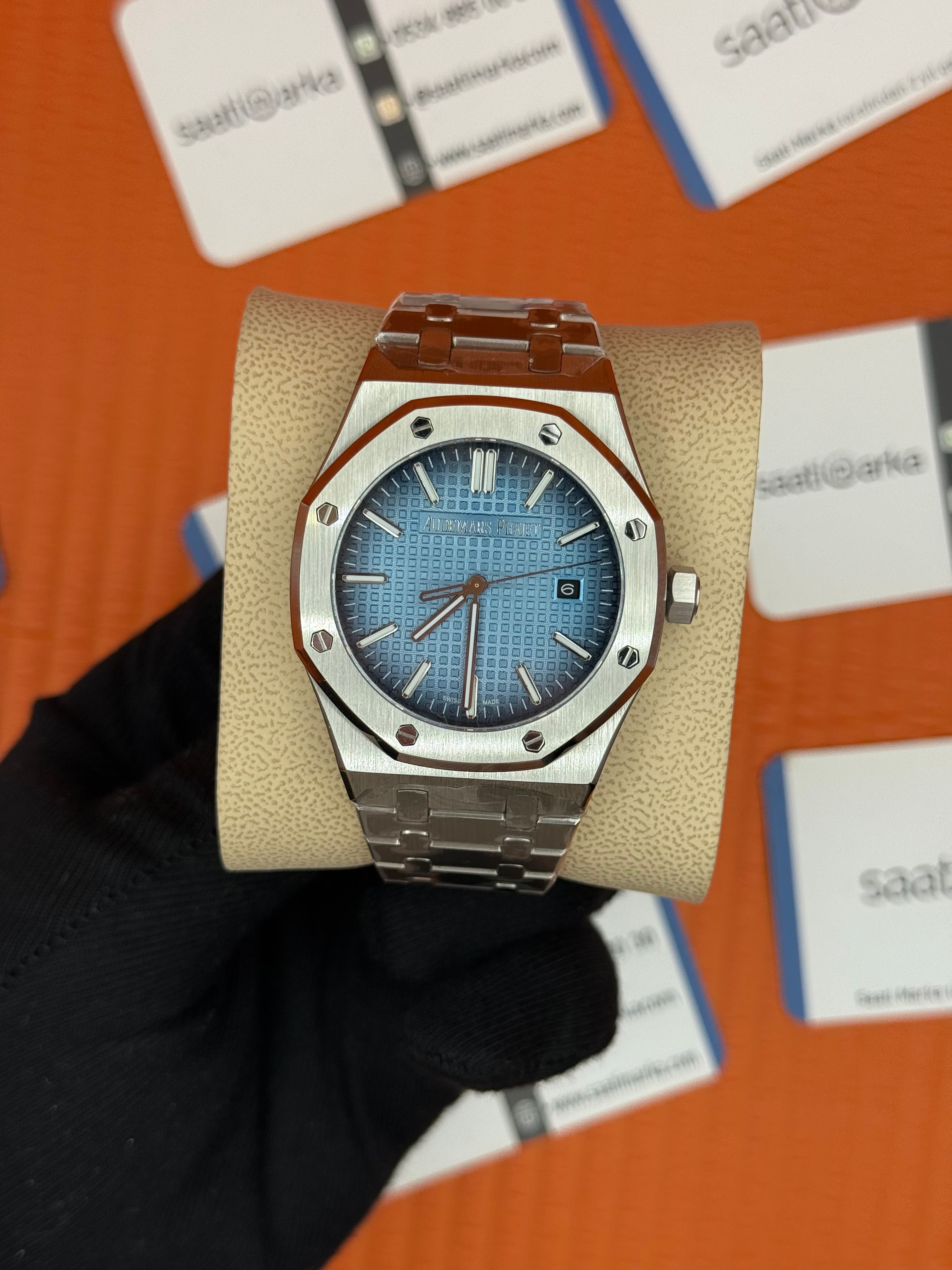 AUDEMARS PİGUET BUZ MAVİSİ KADRAN SİLVER KASA KORDON AUTOMATİK MEKANİZMA 