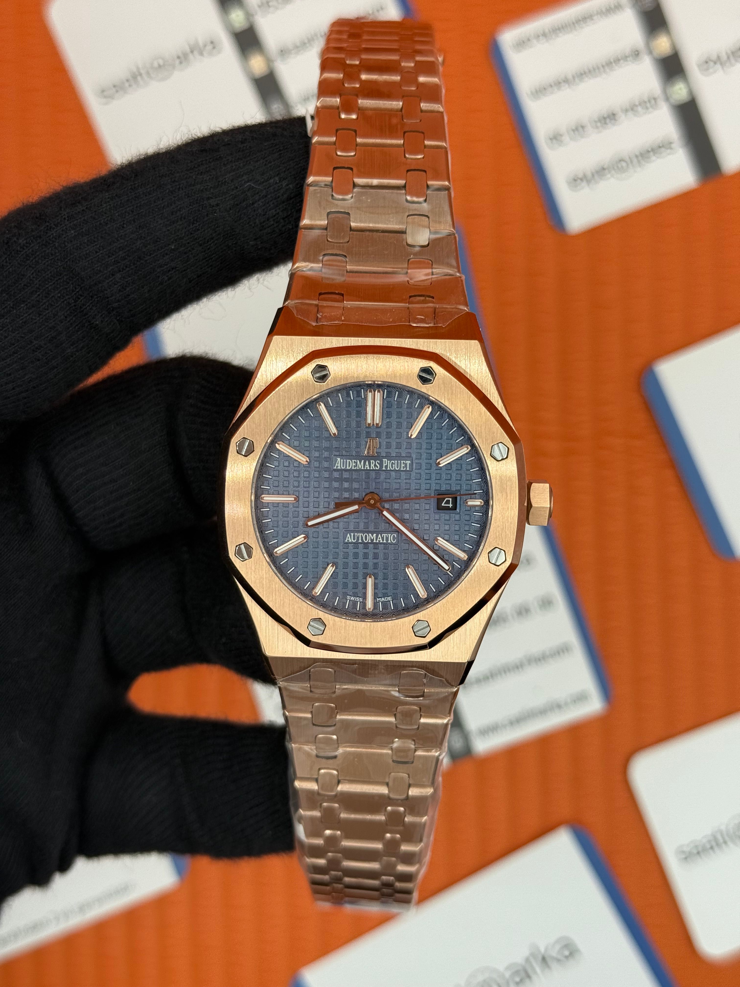 AUDEMARS PİGUET ROYAL OAK MAVİ KADRAN ROSE KASA KORDON OTOMATİK MEKANİZMA 