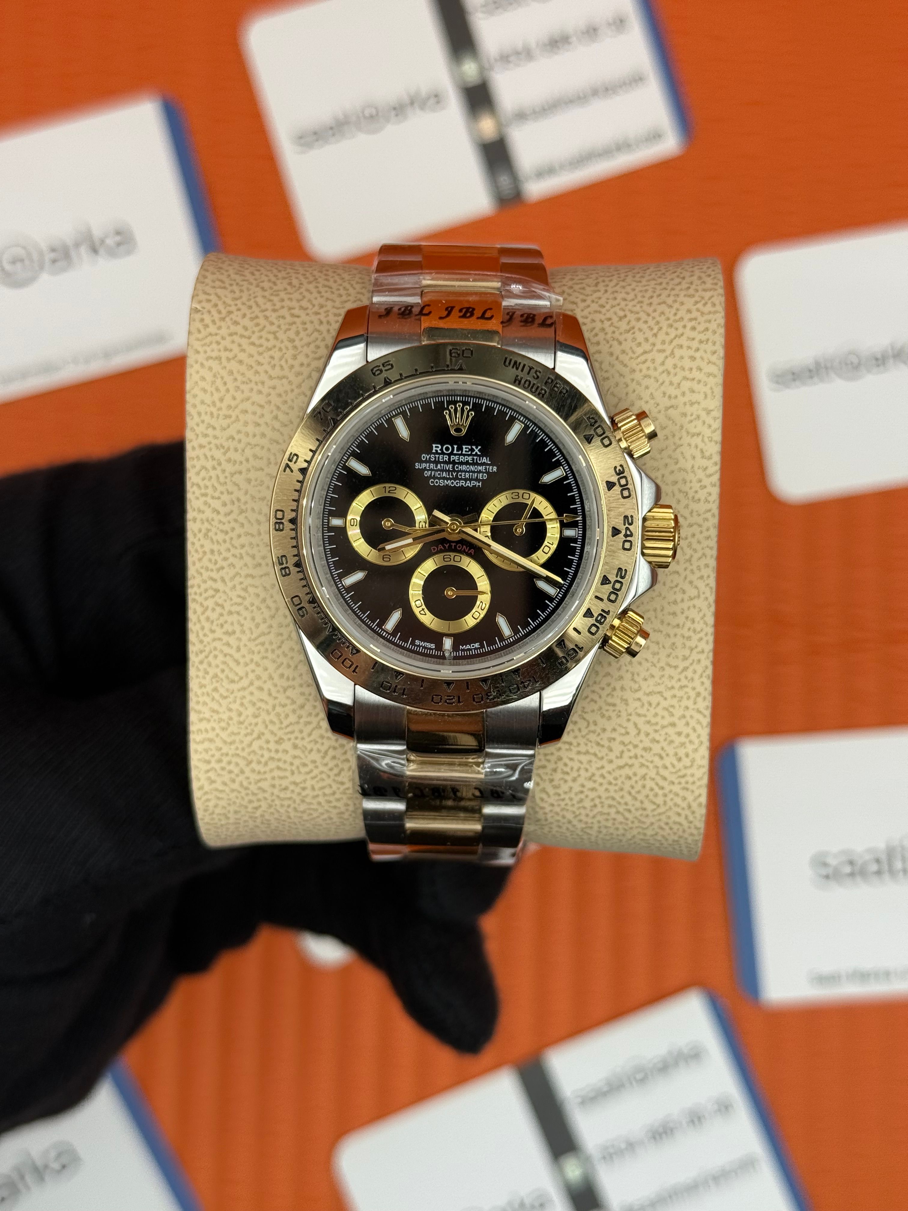 ROLEX Daytona black dial gold silver kasa-kordon
