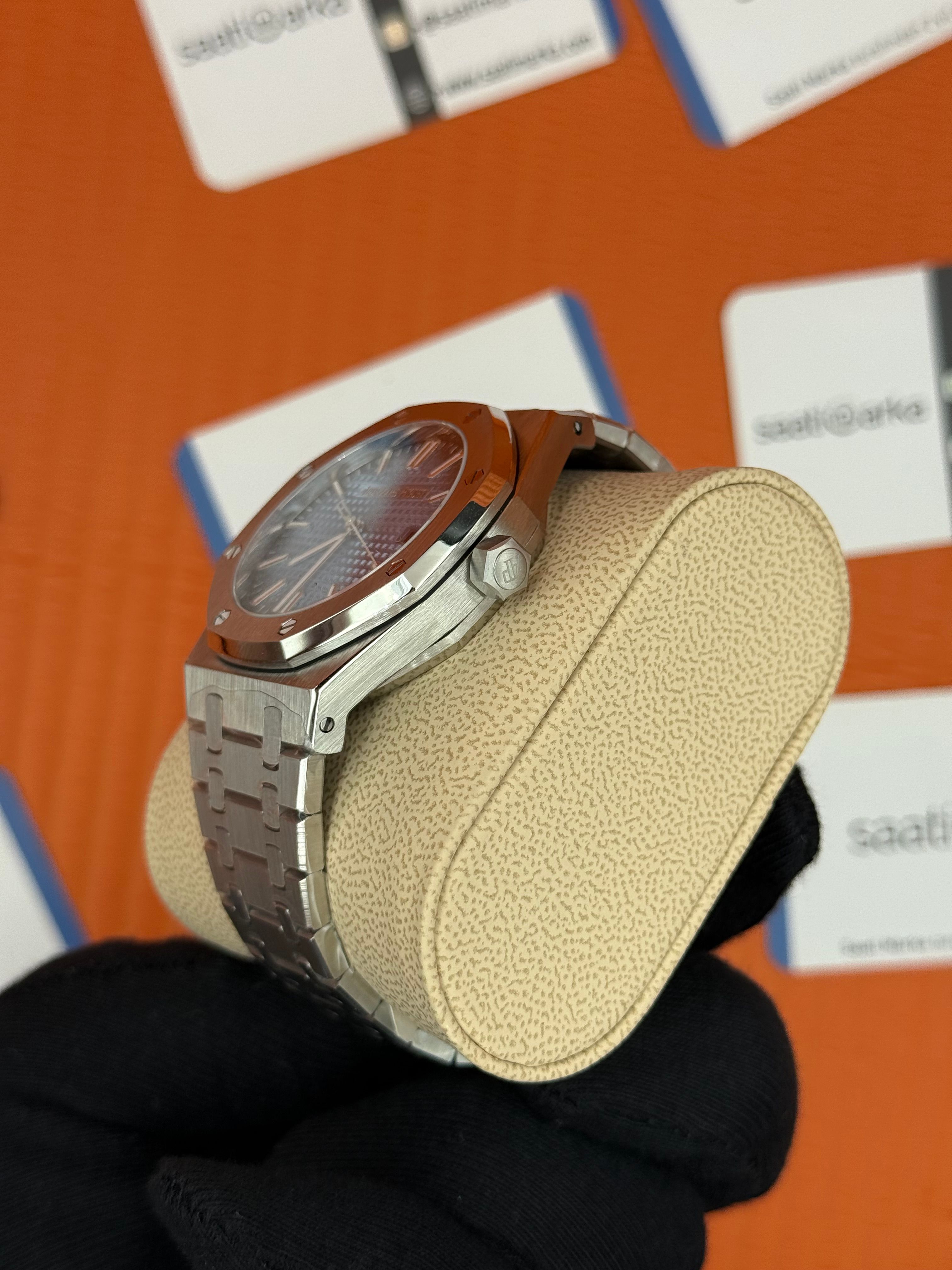 AUDEMARS PİGUET BUZ MAVİSİ KADRAN SİLVER KASA KORDON AUTOMATİK MEKANİZMA 