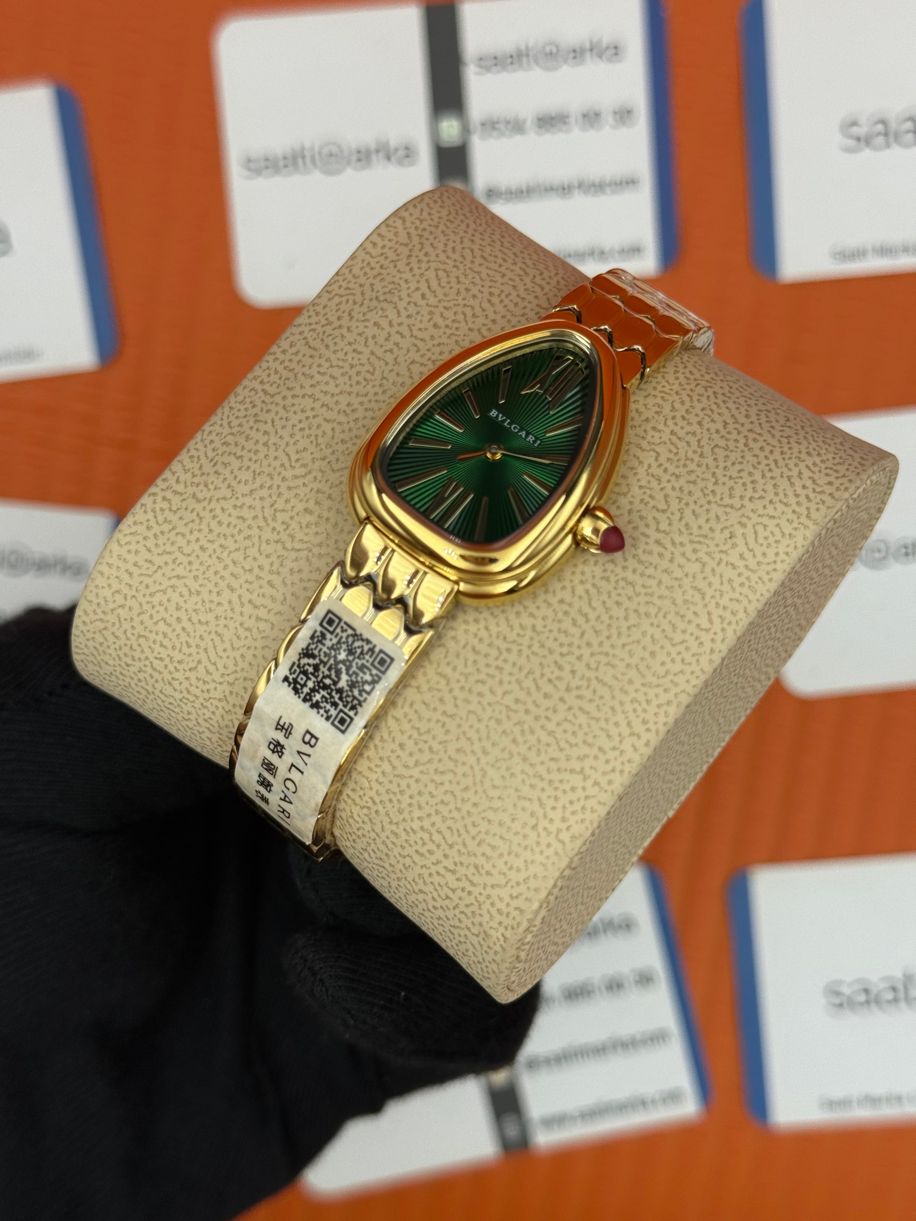 BVLGARİ serpenti seduttori yeşil kadran gold kasa kordon kadın kol saati
