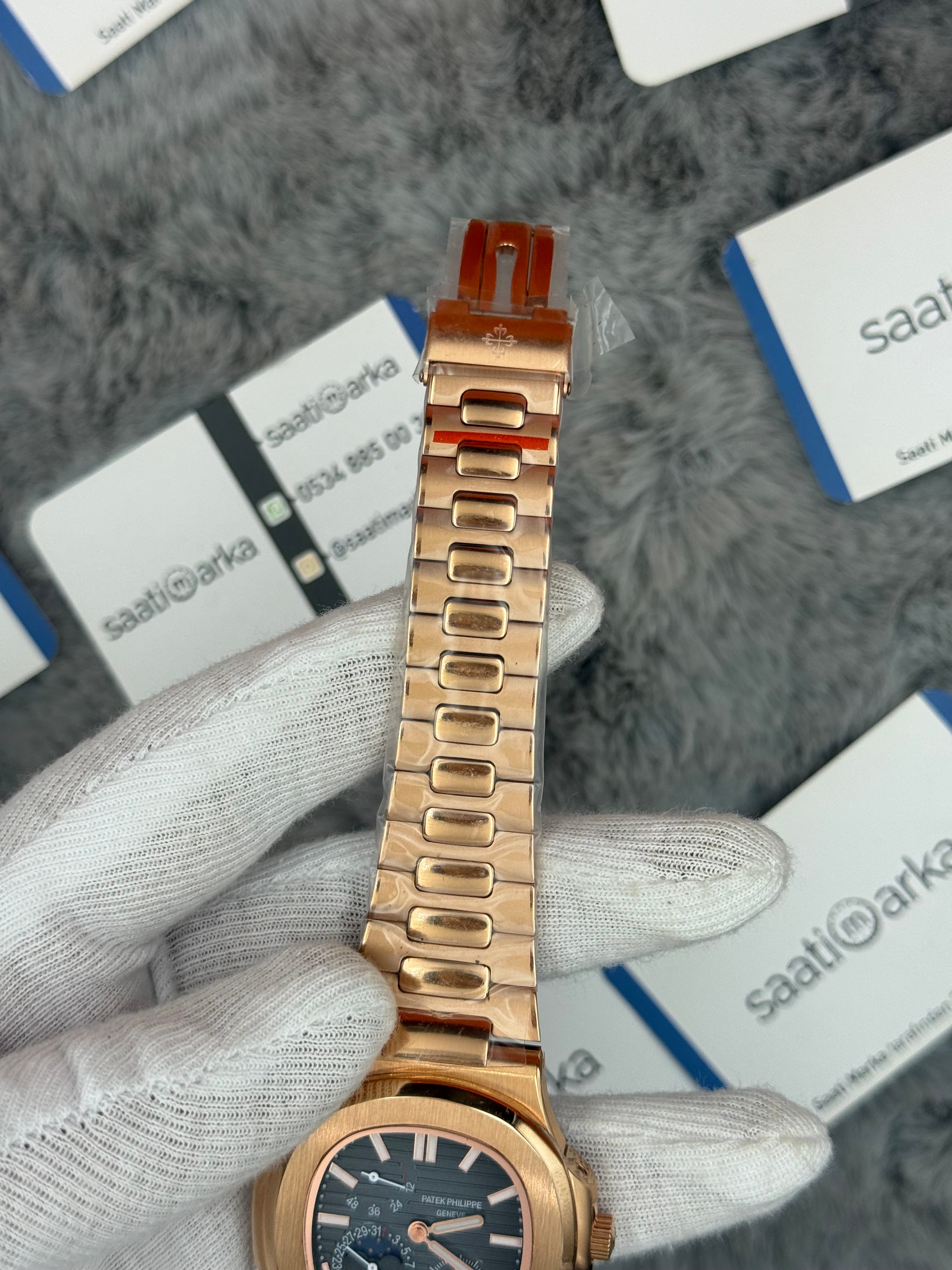 PATEK PHİLİPPE nautilus moontphase 5712 okyanus mavisi kadran rose kasa kordon 40mm erkek kol saati