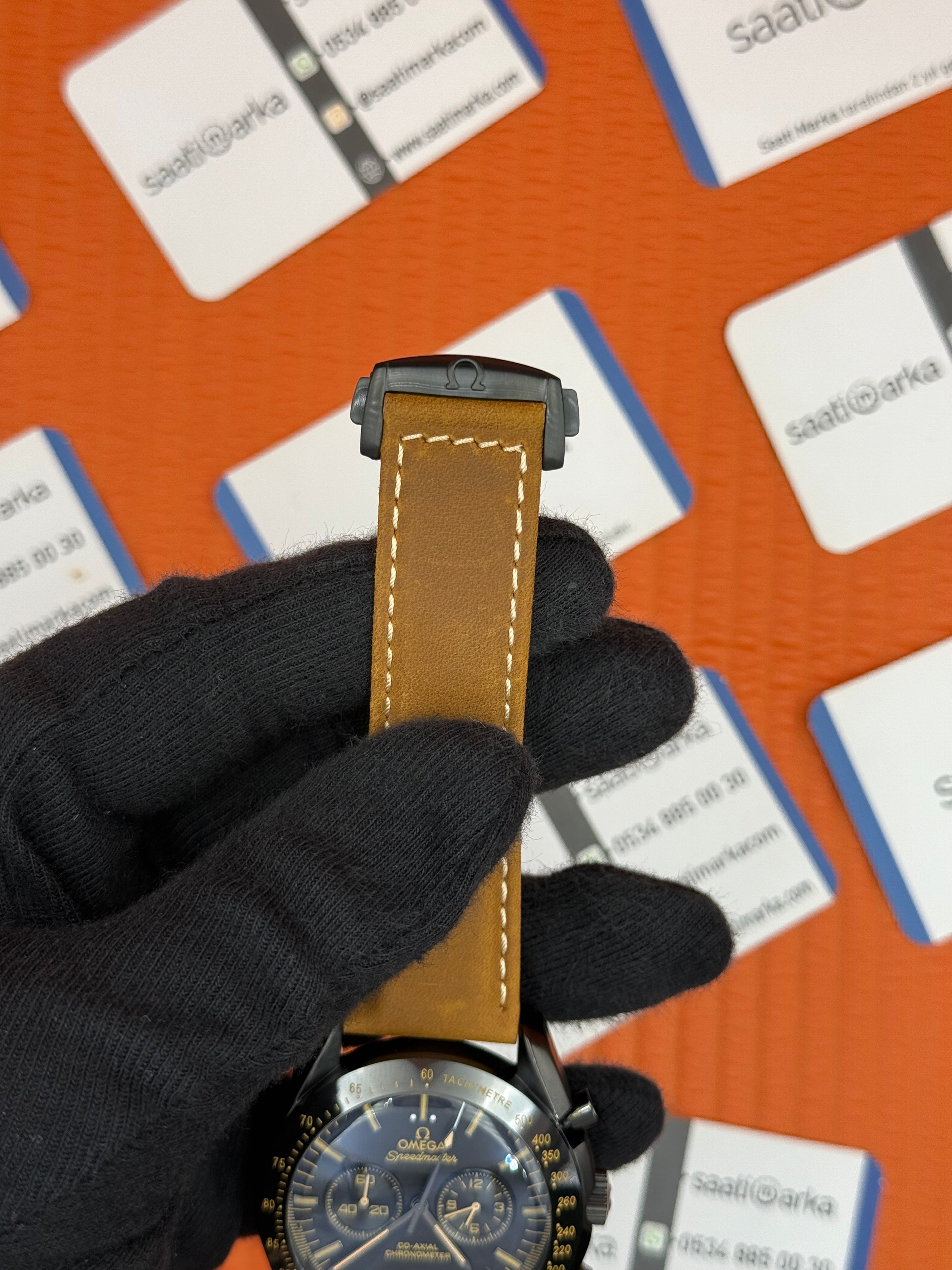 OEMGA SPEEDMASTER SİYAH KASA KADRAN DERİ KAHVE KORDON