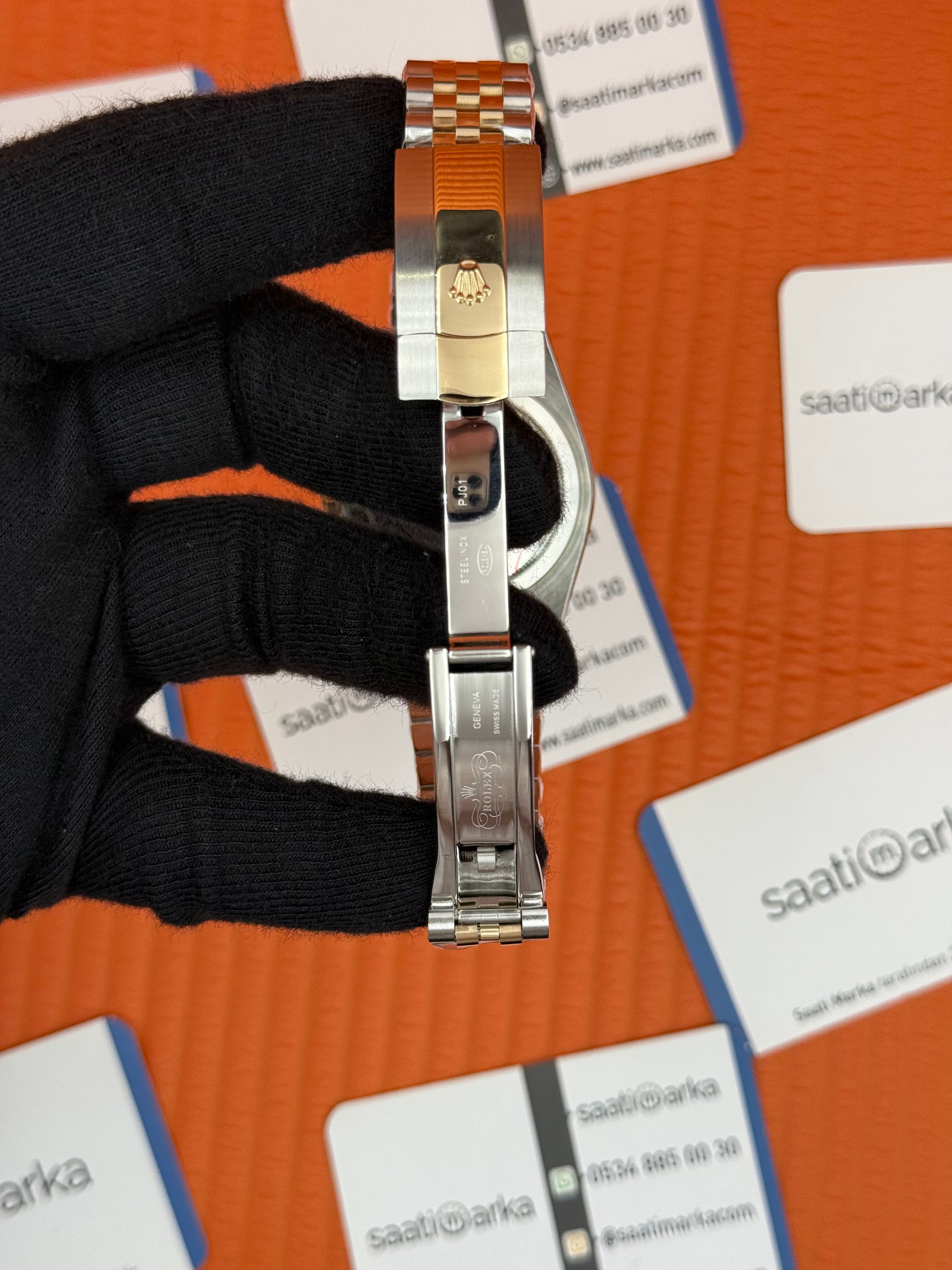 ROLEX Sky Dweller champagne dial jubile kordon gold silver kasa-kordon