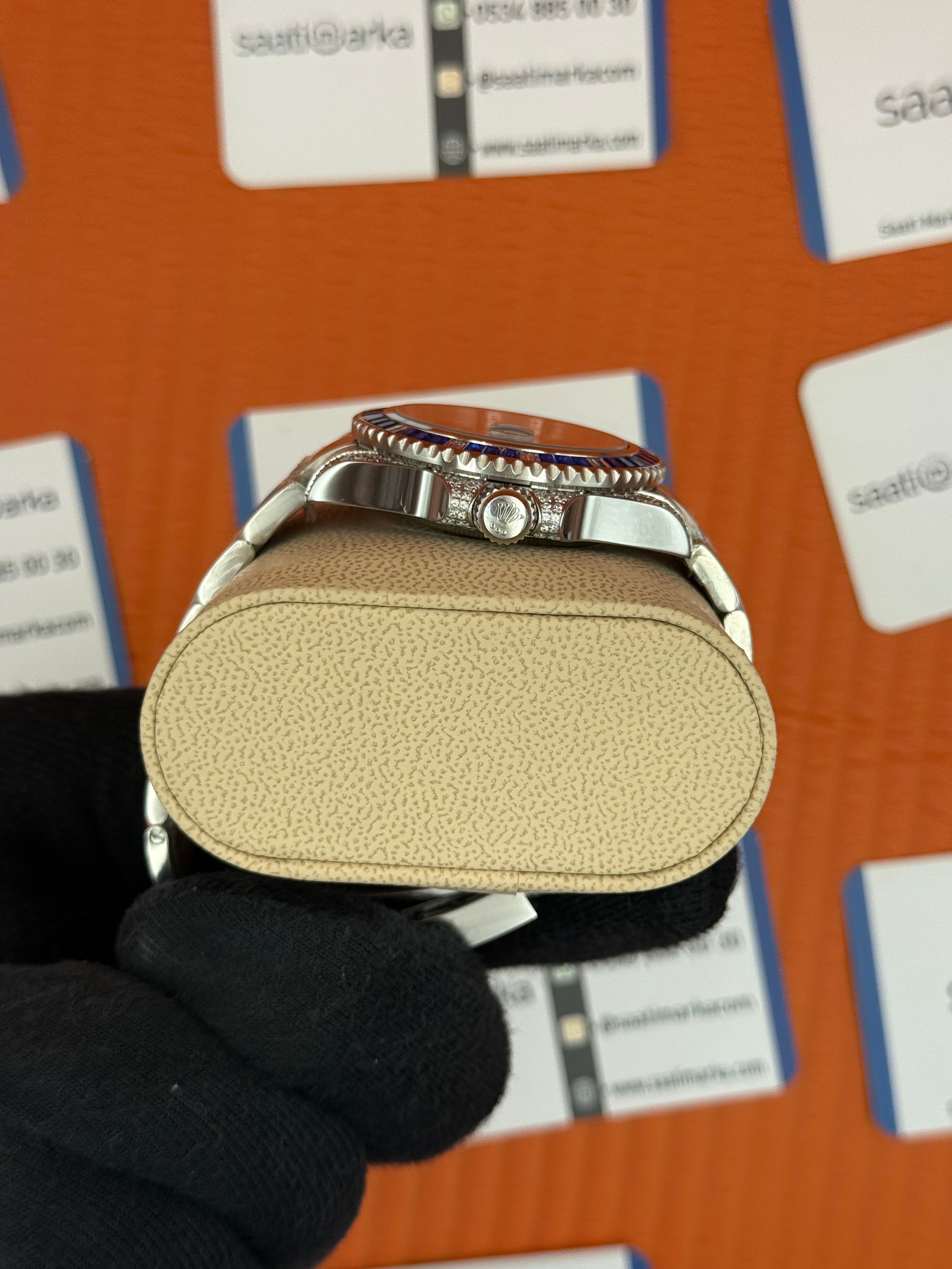 ROLEX Submariner taşlı bezel blue dial silver oyster kordon