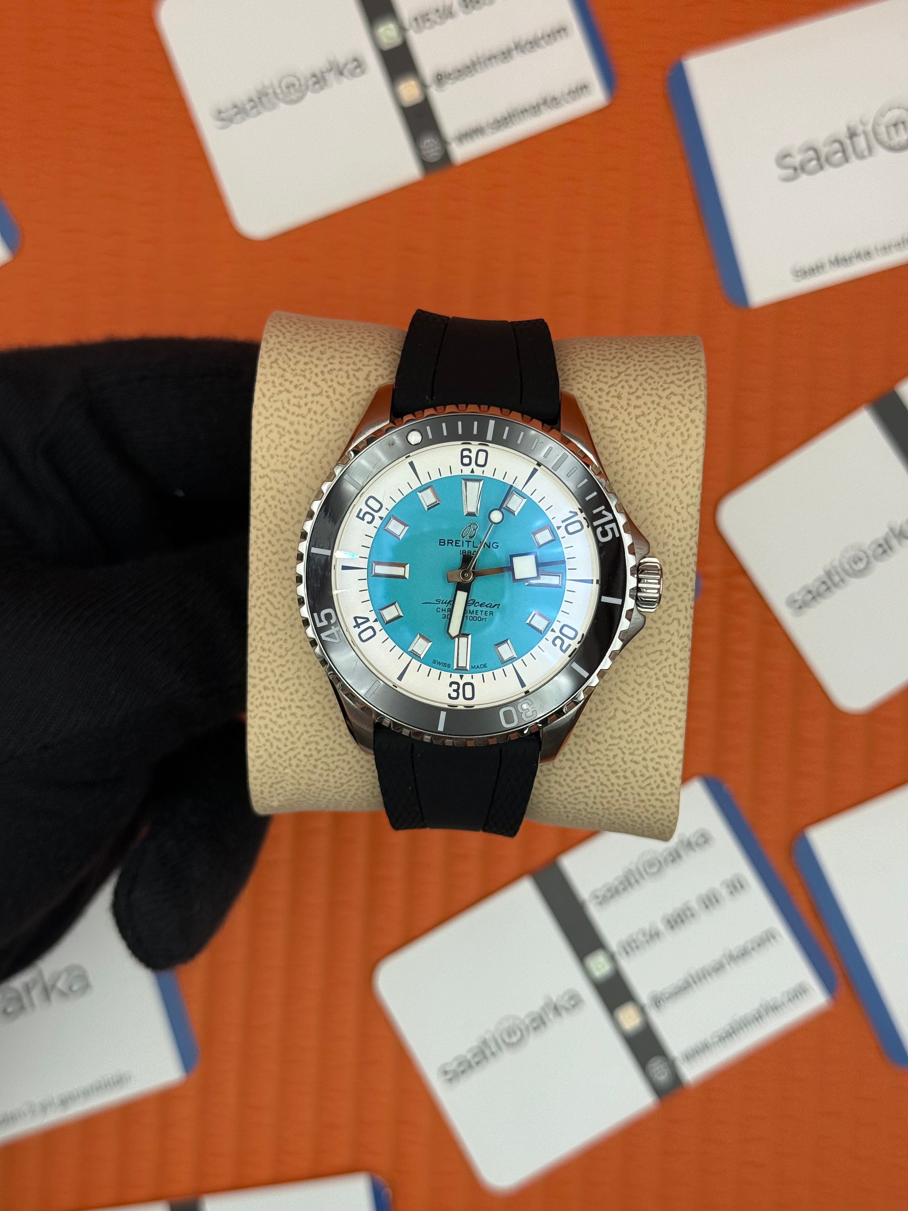 ROLEX Superocean siyah kauçuk kordon mavi kadran