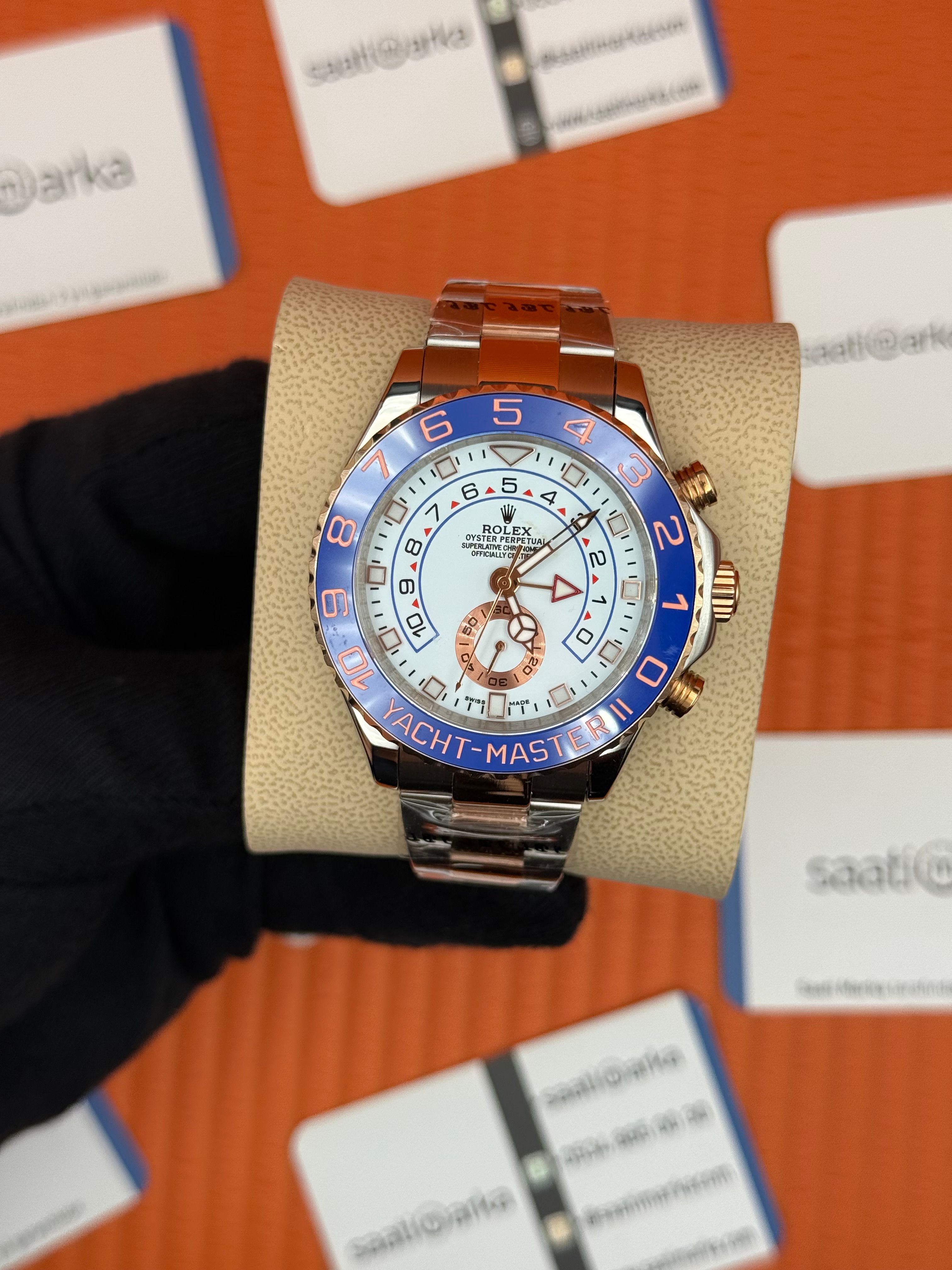 ROLEX Yacht Master oyster white dial blue bezel rose silver kasa-kordon