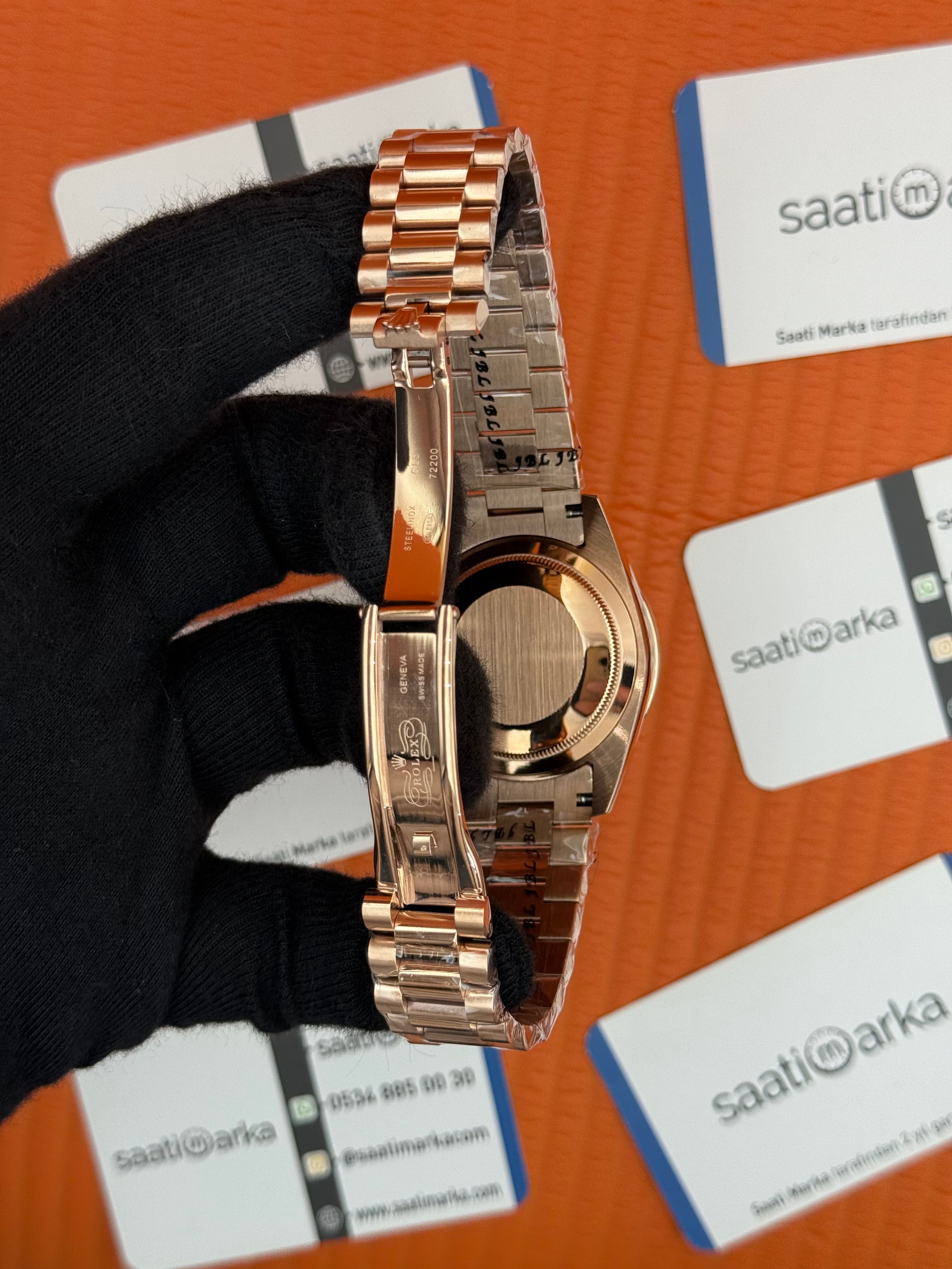 ROLEX Dey Date baget taşlı chocolate kadran rose kasa-kordon oyster