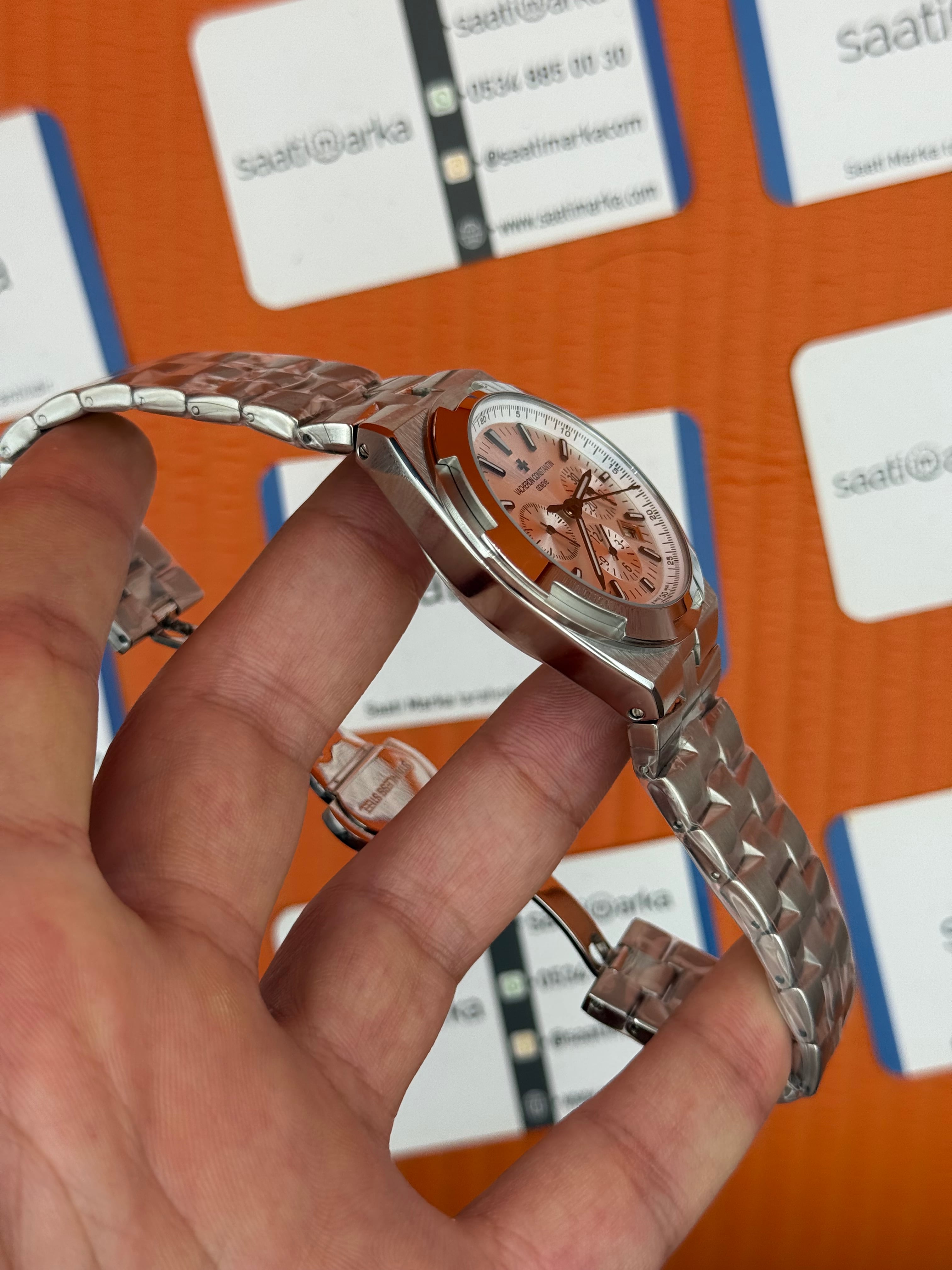 VACHERON CONSTANTIN overseas chronograph beyaz kadran silver kasa kordon erkek kol saati