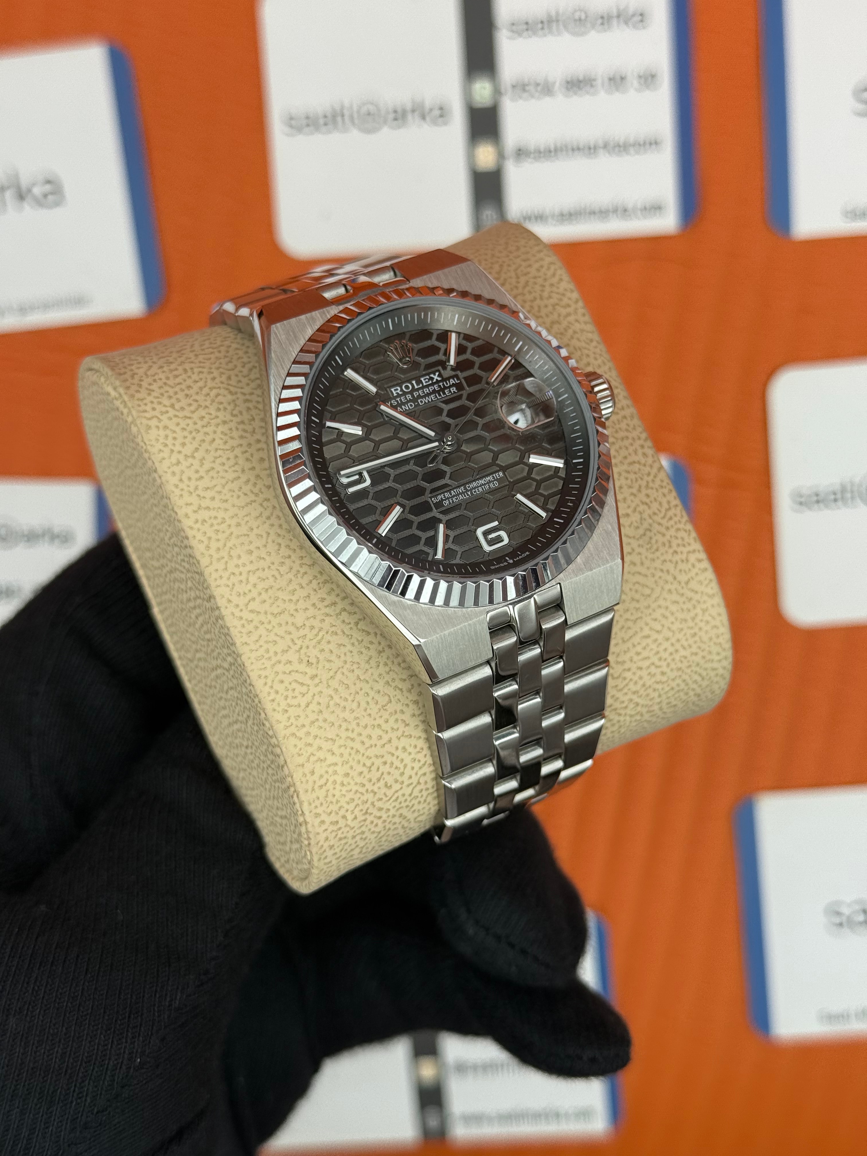 ROLEX land dweller 40mm gri kadran silver kasa kordon oystersteel erkek kol saati